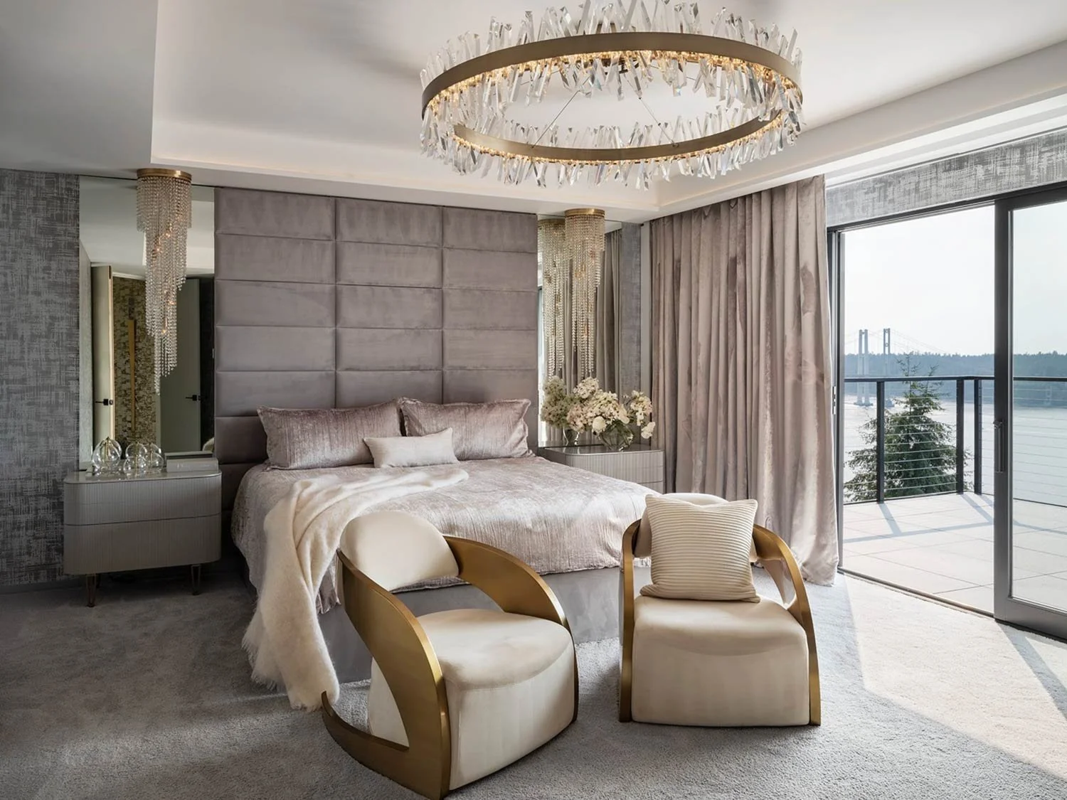  Plaited Leaf Rex Silver  • SKU 19-0641 • Troweled marble plaster on a chunky woven glass textile, sealed with mica embedded beeswax. This paper elegantly covers imperfect walls.