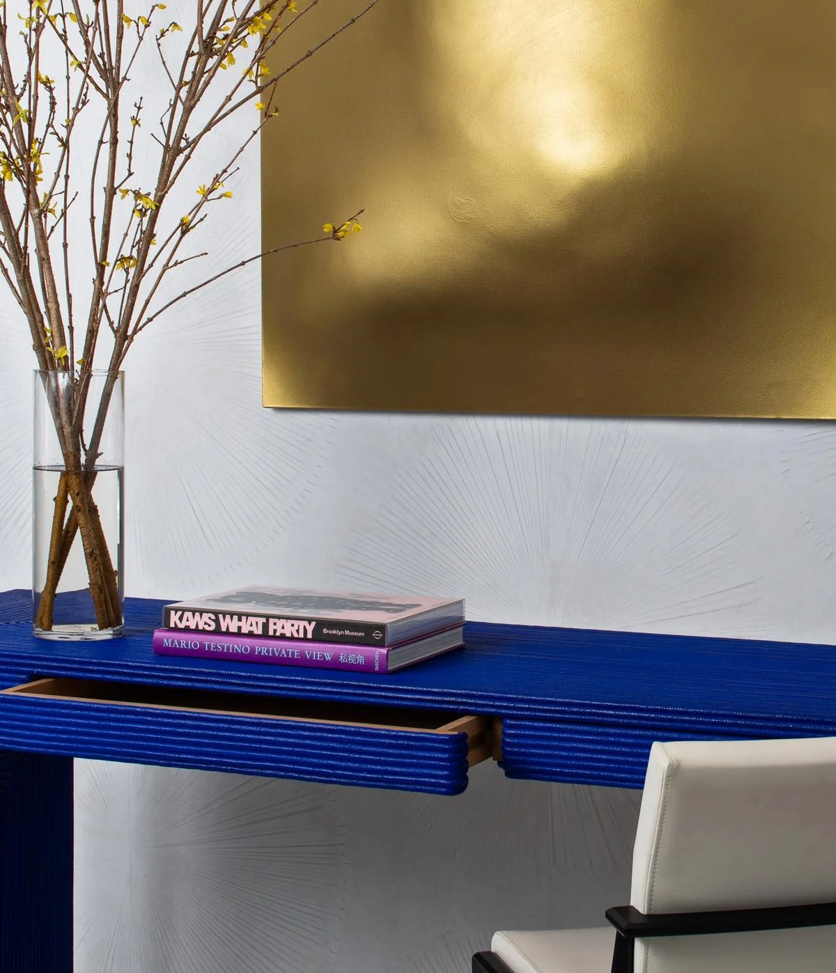  Petoskey Salt Putty  • SKU 19-0862 • Petoskey features a large radial pattern that is understated yet bold, inspired by the eponymous fossilized coral that lived in warm, shallow seas throughout the world during the Devonian Period some 350 million 