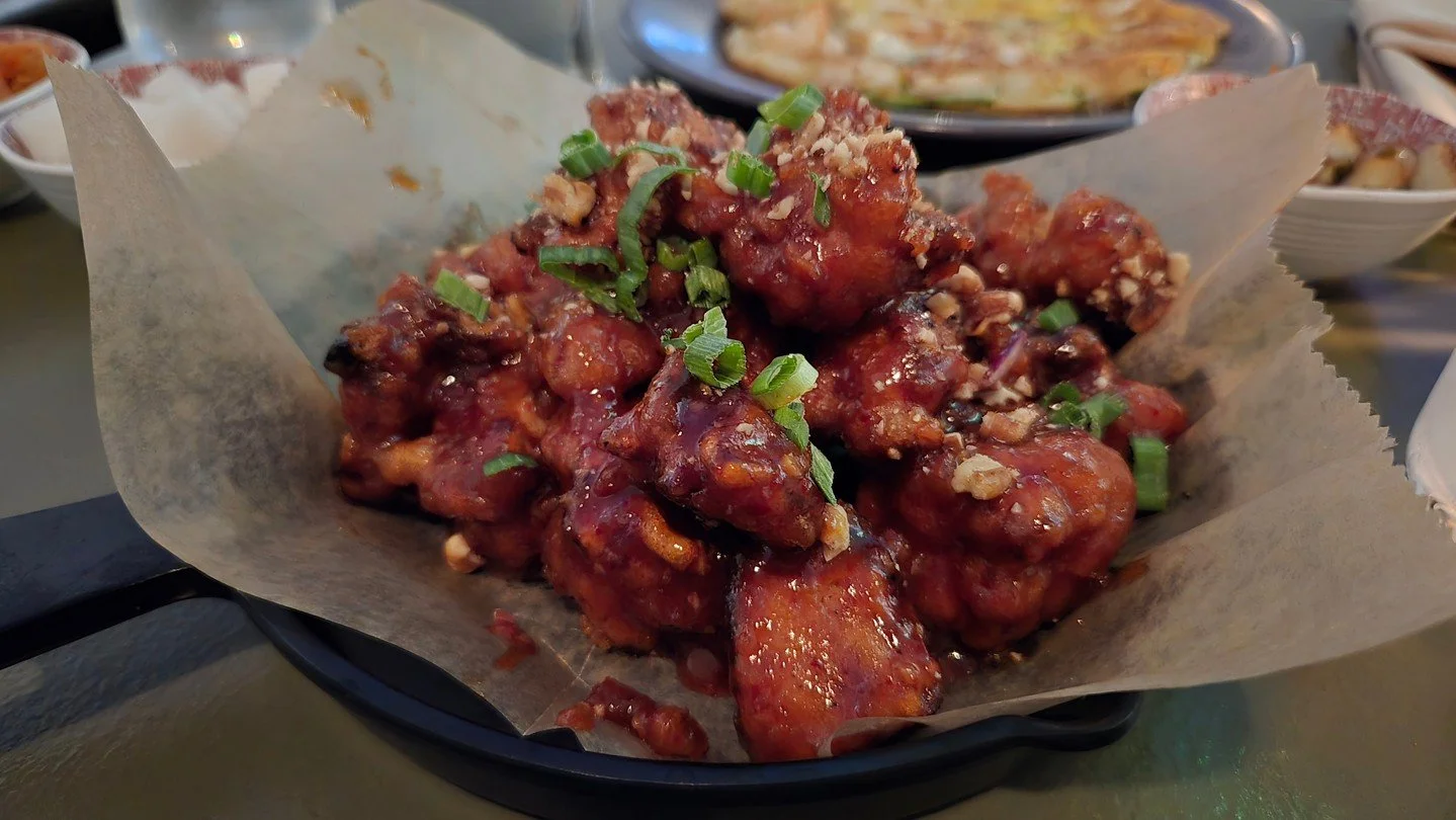 The people have spoken&hellip; our fried chicken has entered its date-night era. 🧡🔥

Thank you for the 5-star love, Mack M: &ldquo;Sticky, spicy, fantastic fried chicken &mdash; and perfect to share!&rdquo;

📸 - Mack M.

#BoriAnnArbor #FriedChicke