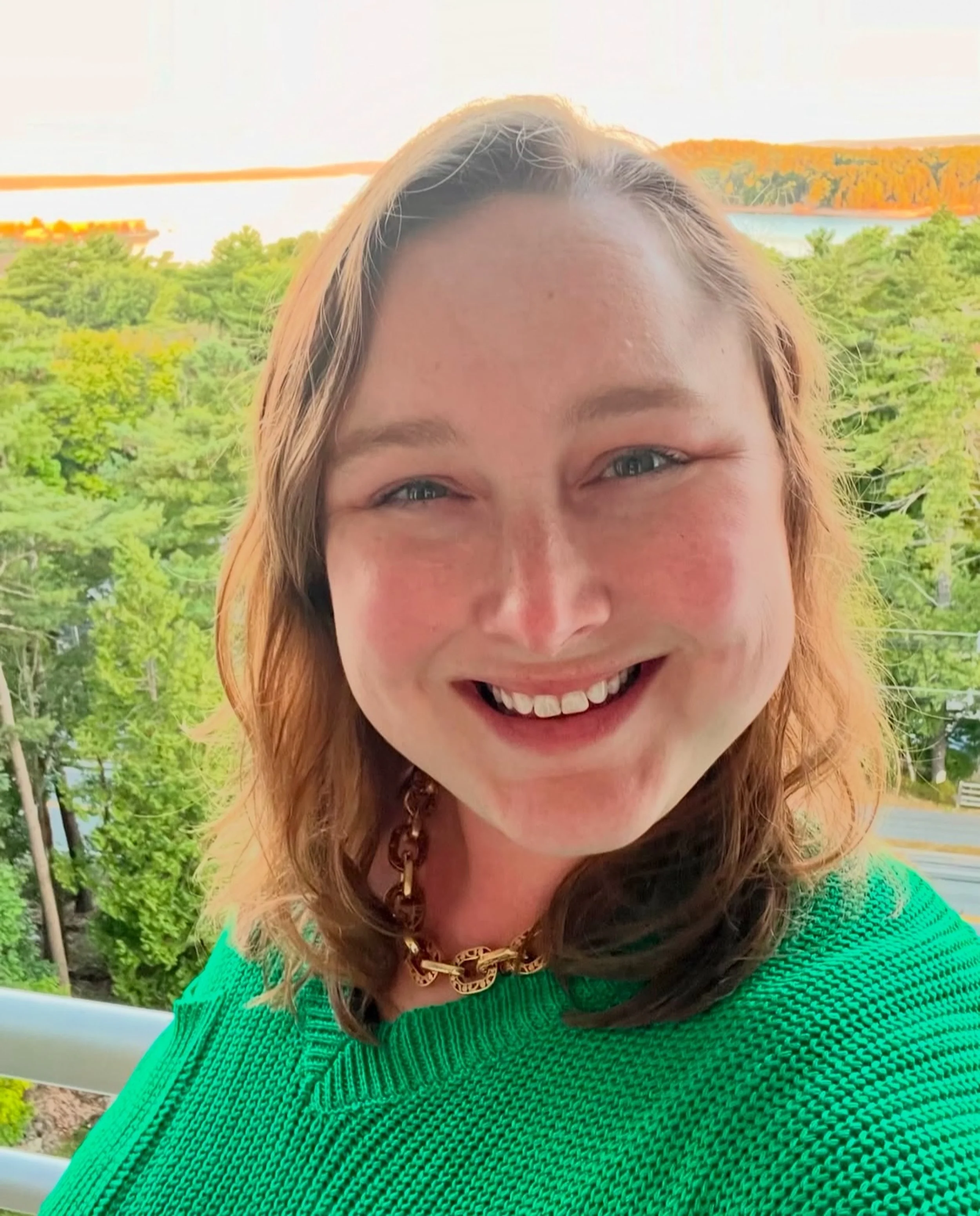 Head shot of Bailey Lewis