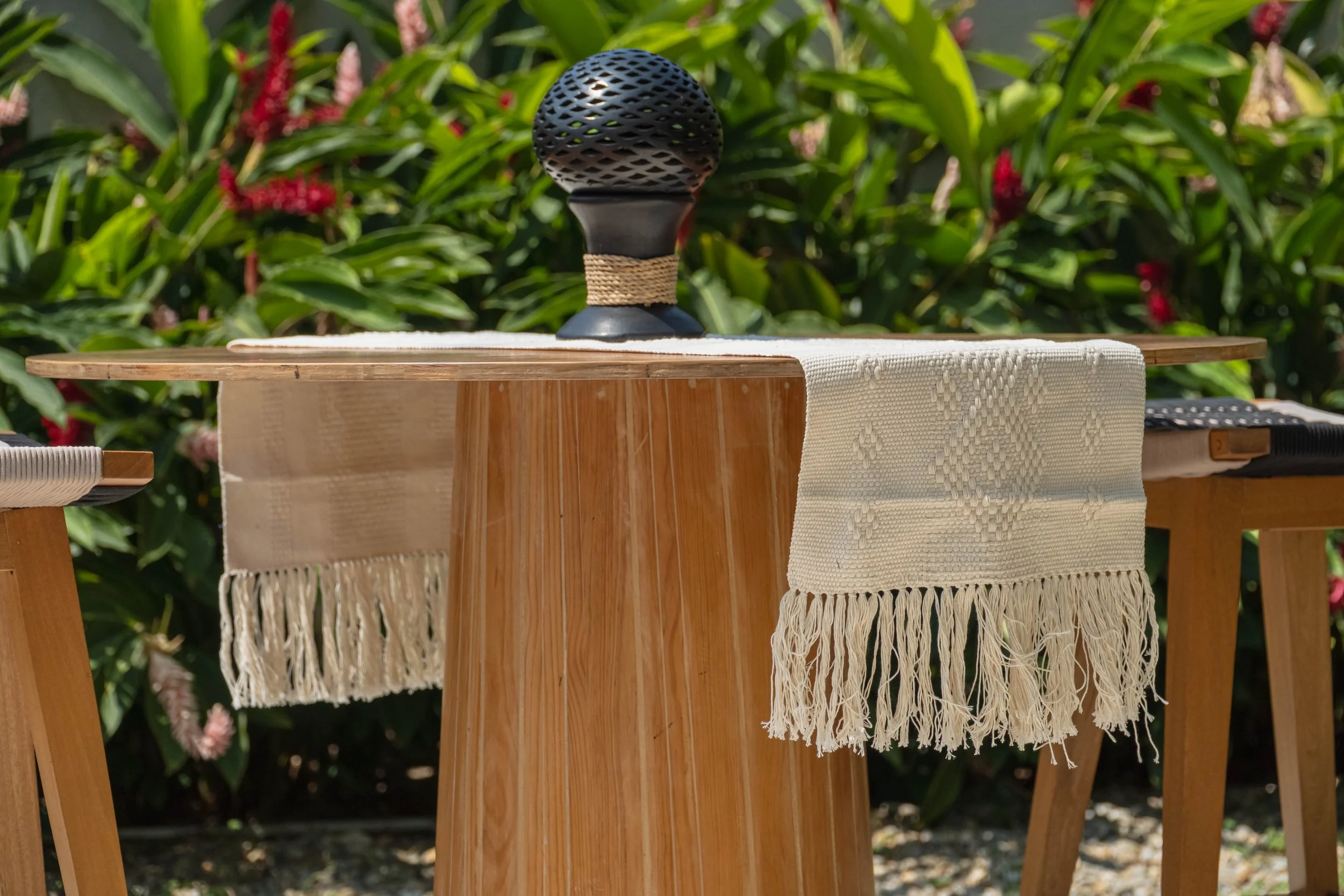 casa-textil-escobar-camino-de-mesa-artesanal-algodon-natural-decoracion-boho.jpg (Copy)