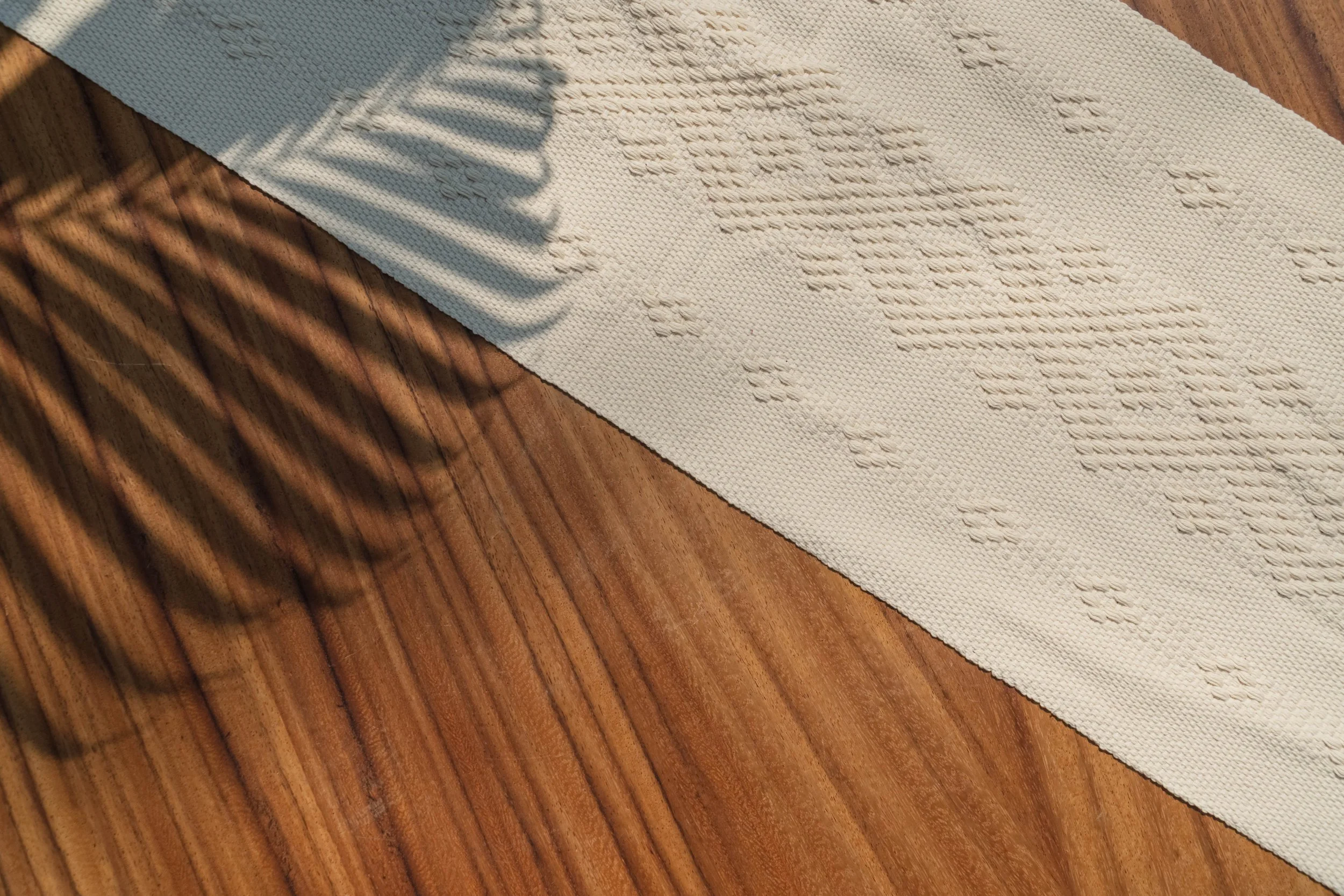 casa-textil-escobar-textura-textil-algodon-crudo-hecho-a-mano-Huatulco.jpg (Copy)