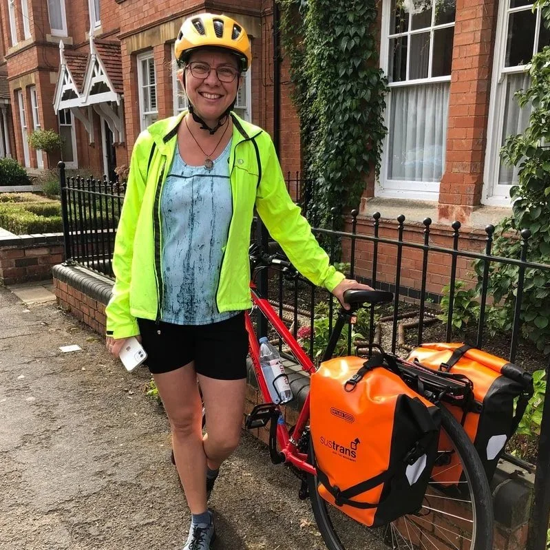 Setting off from Stratford-on-Avon, where I had this brand-new bike and panniers waiting for me. Combination of cycling and train to get to south Wales that day.