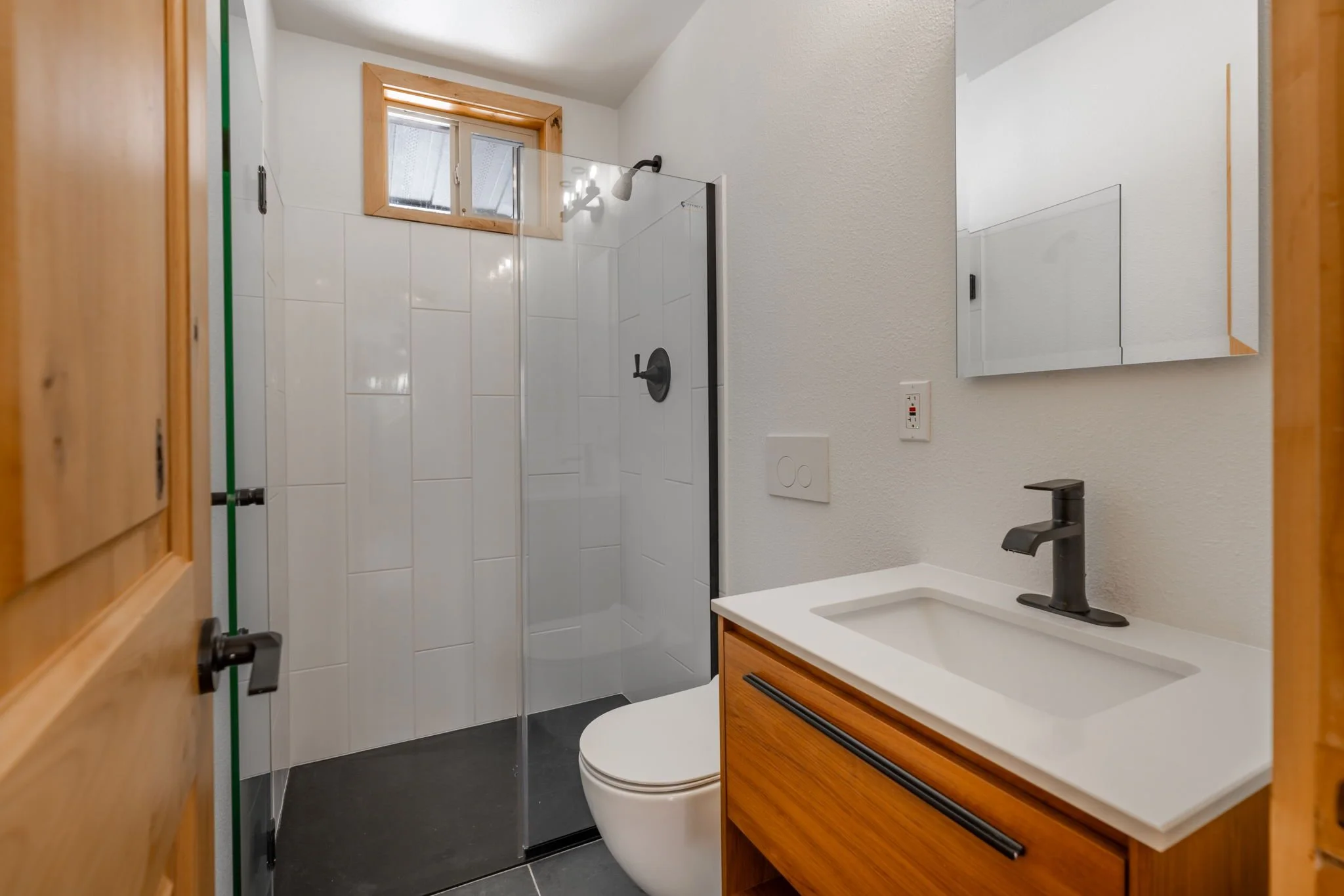 13-web-or-mls-1596 Kelly Creek Trail-13.jpg