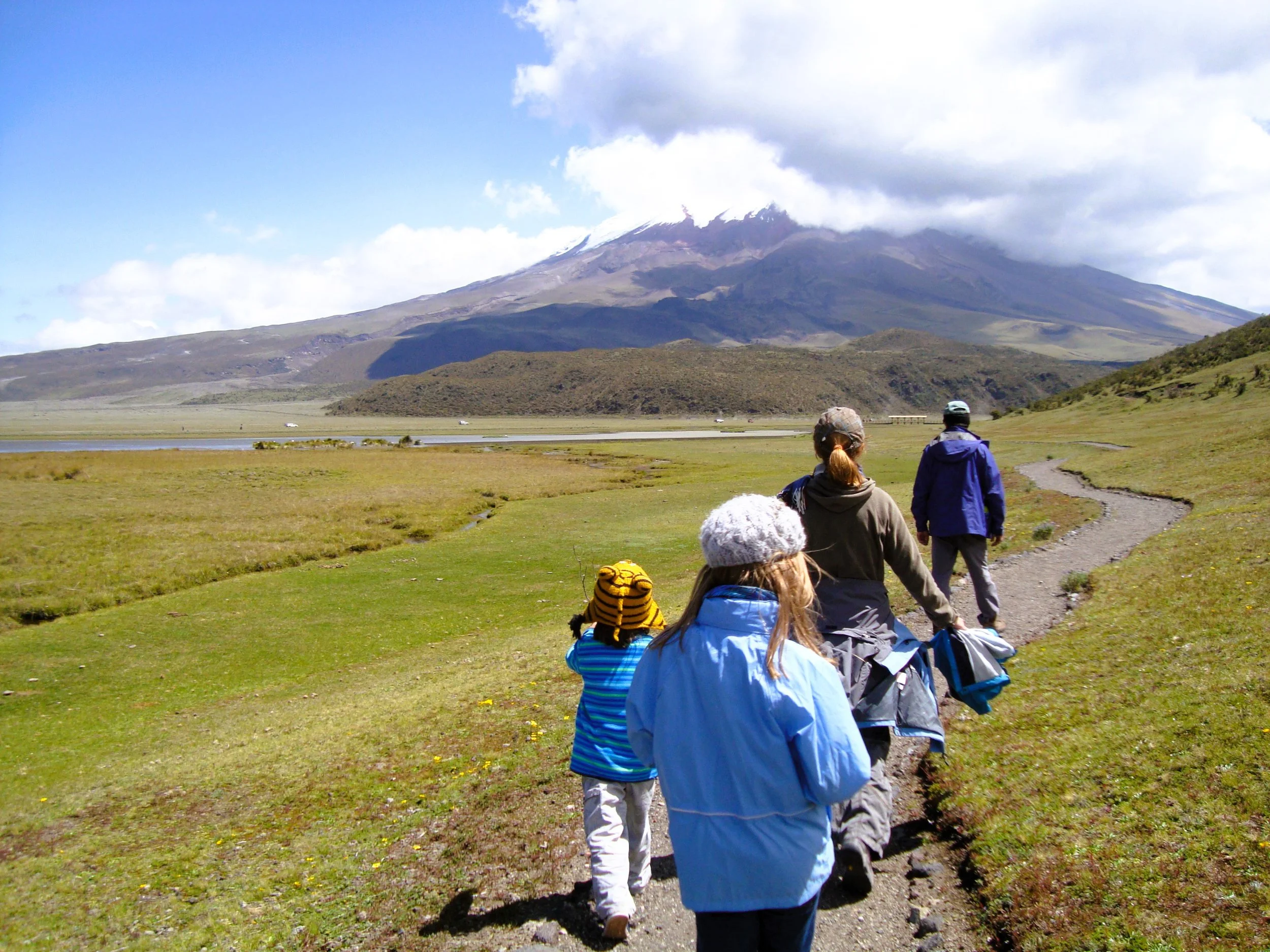 Limpiopungo Hike.JPG