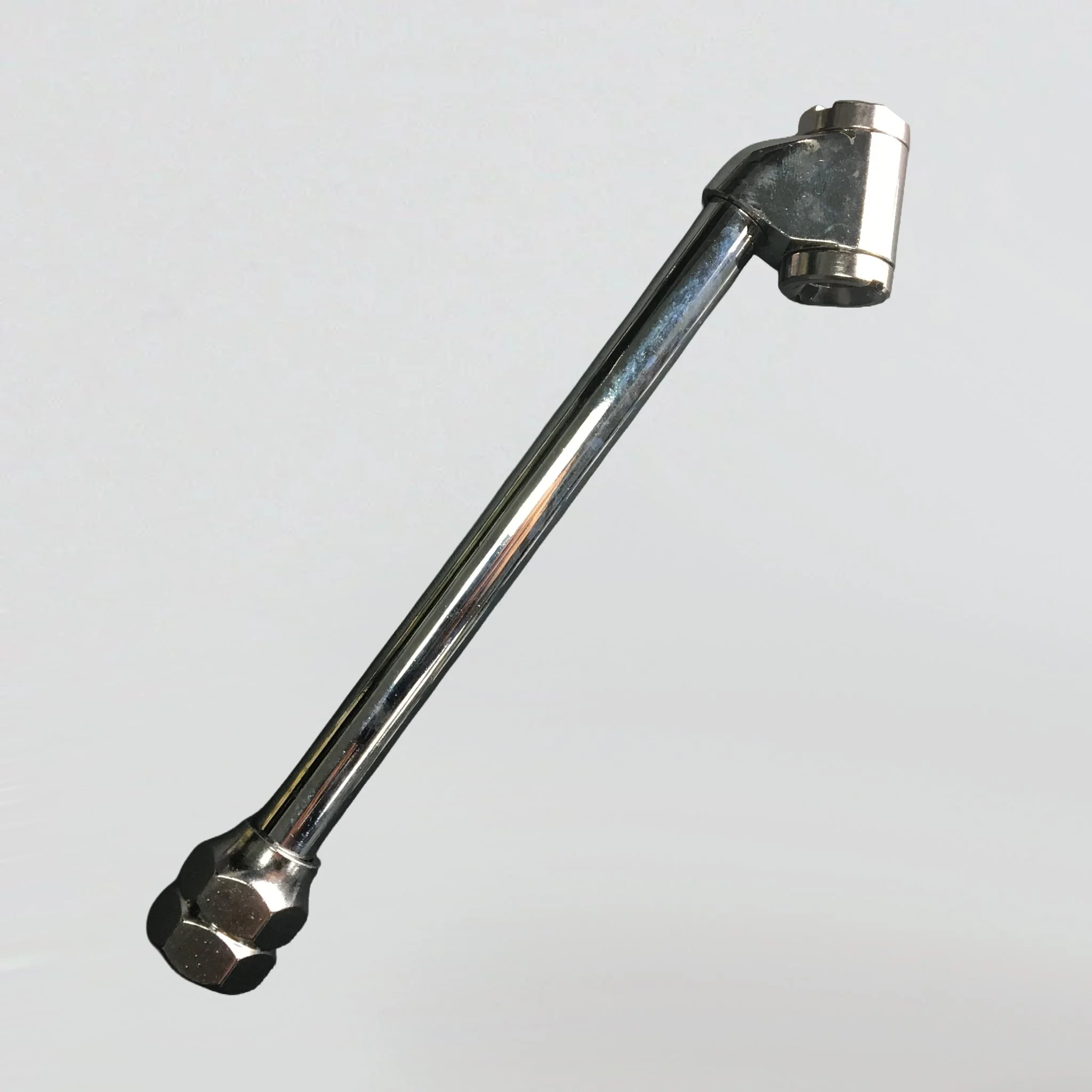 DUAL FOOT TIRE CHUCK