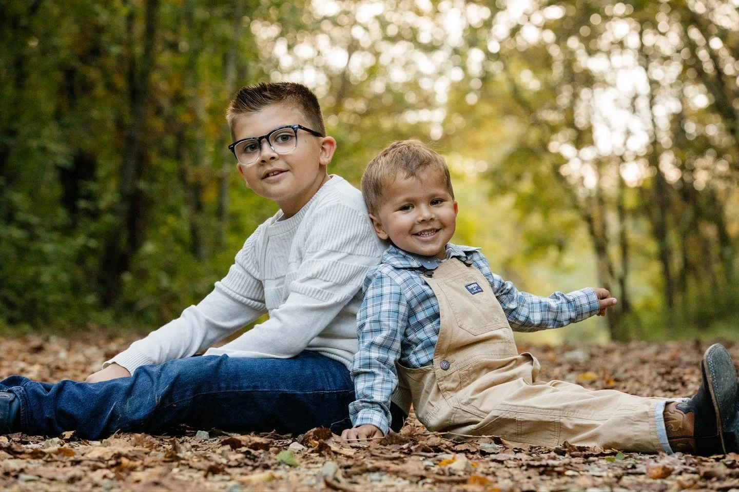 Now that Halloween is behind us, it&rsquo;s basically Christmas, which means if you haven&rsquo;t booked your family holiday session yet, we have a few weeks left.

At ASP, we believe family photos should be an annual tradition. 😉 A cozy fall or win