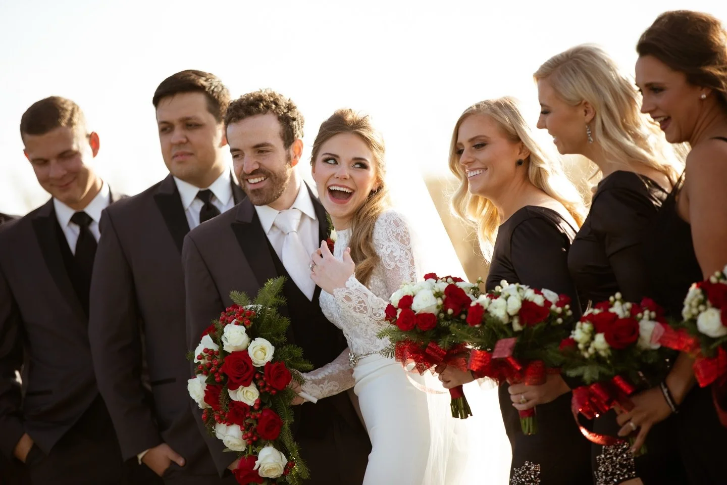 Swipe to relive this magical Christmas wedding day with me! ✨🎄

While summer weddings are timeless, there&rsquo;s something undeniably enchanting about a winter celebration! The twinkle of lights, rich textures, cozy moments, and the kind of romance