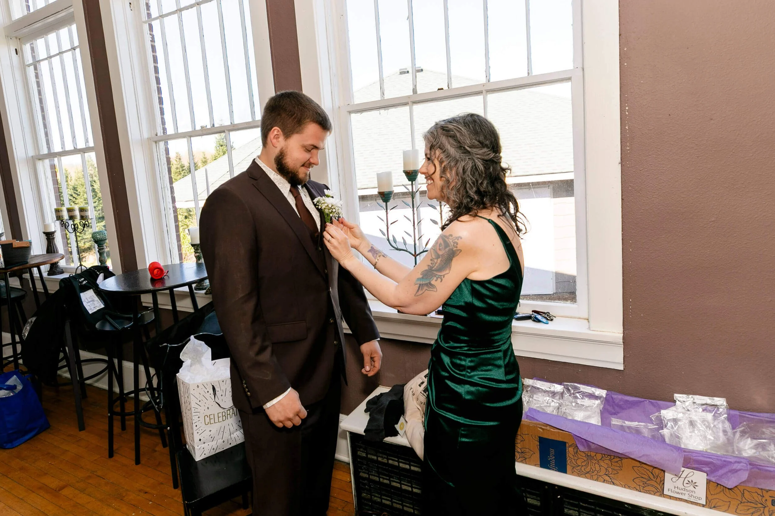103-natural-candid-wedding-photographer-Roosevelt-Hills-Wedding-Barronette-WI-Wedding-Photography.jpg