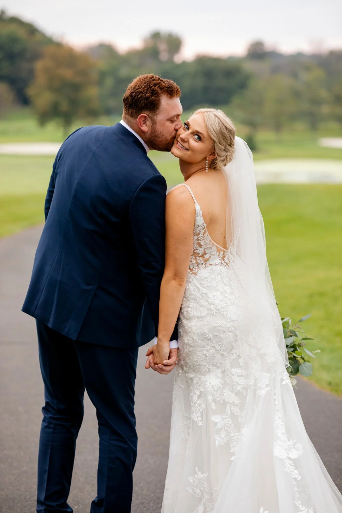010-Dellwood Country Club - Dellwood, MN - Twin Cities Wedding Photographer.jpg