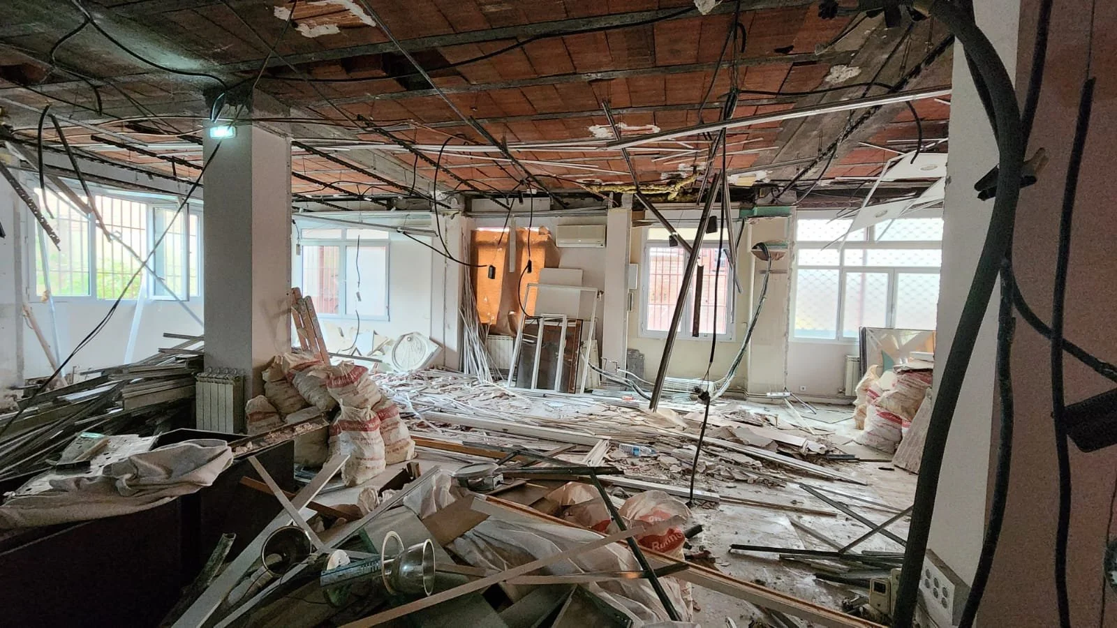 WhatsApp Image 2024-03-20 at 14.11.48 (4).jpeg