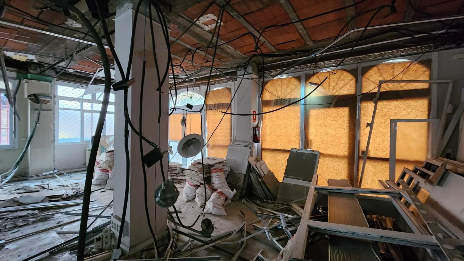 WhatsApp Image 2024-03-20 at 14.11.48 (3).jpeg