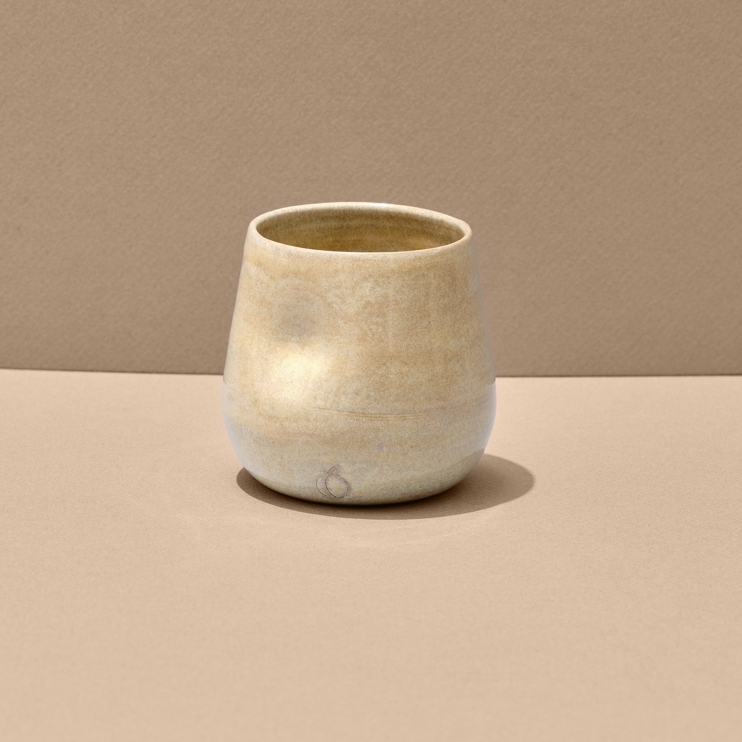 Crossing_Thumb_Cup_Salt_Spray_1_BACK.jpg