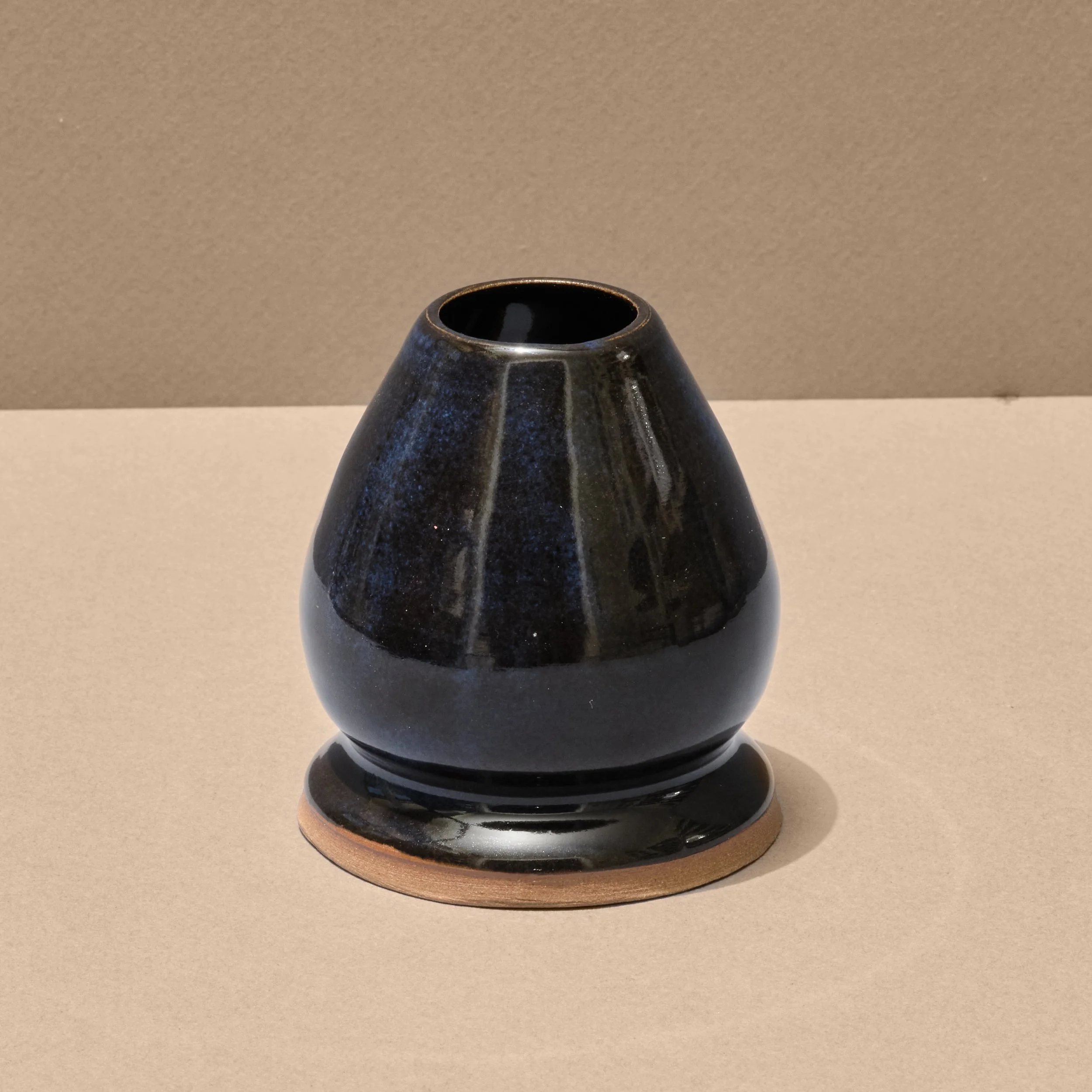 Orca_Whisk_Holder_Channel_Blue_1_ALT1.jpg