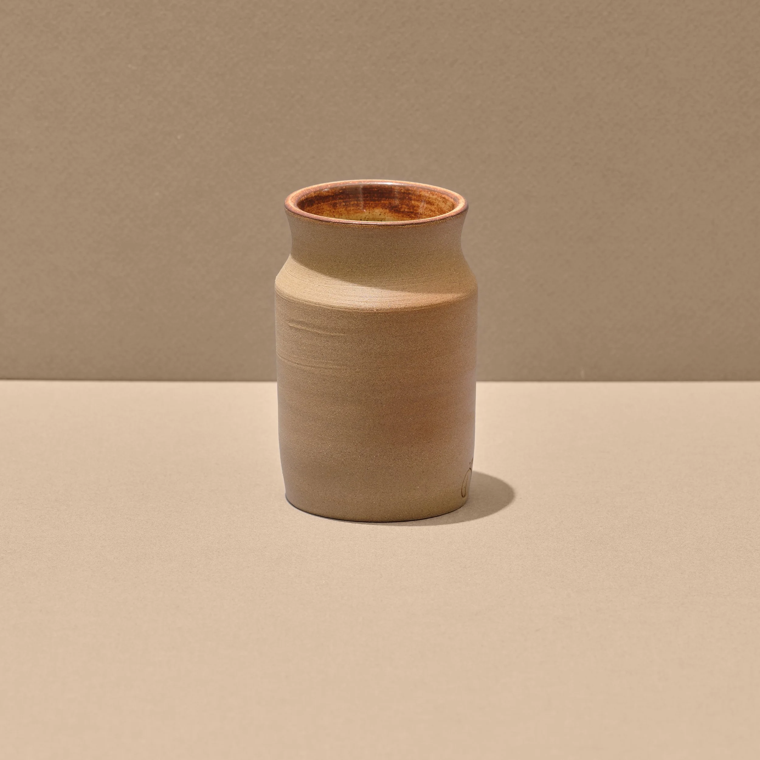 Crossing_Bud_Vase_Natural_Rusted_Hull_1_BACK.jpg