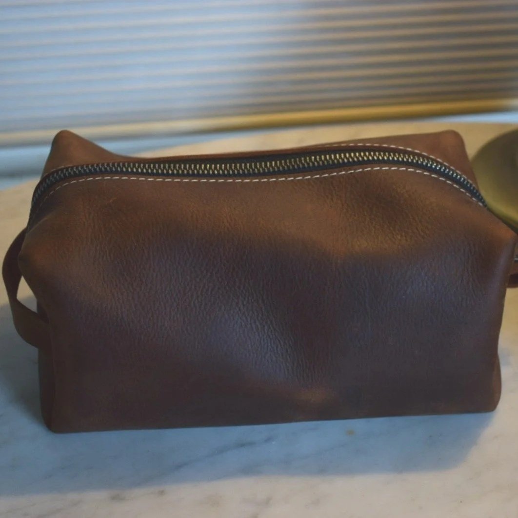 Dopp_Brown_Side.jpg