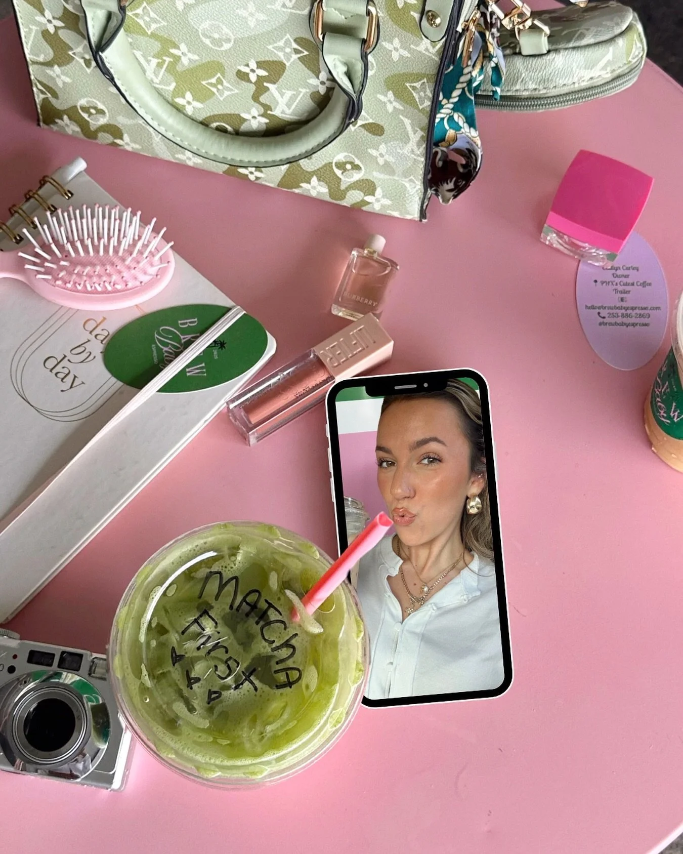 Wanna go grab matcha?💗🍵👜

#matcha #coffeetrailer #matchalover #matchaholic #phoenix #scottsdale #arizona #coffee #events #girlythings #coffeelover #trending #viral #explore #explorepage #fyp