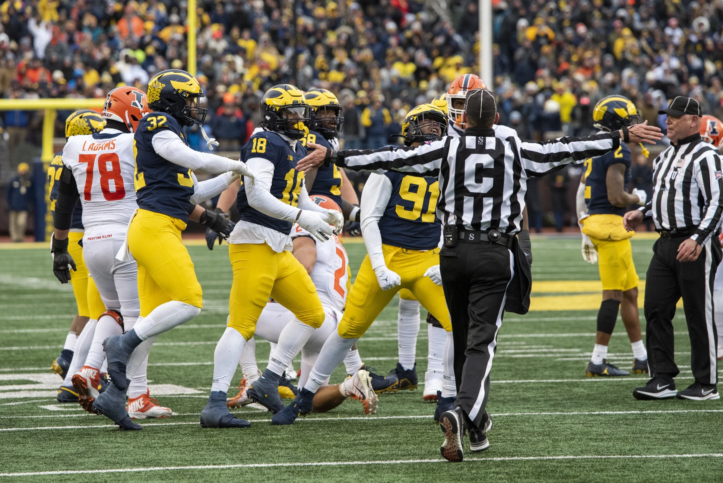 2022_FB vs Illinois_0112.jpg