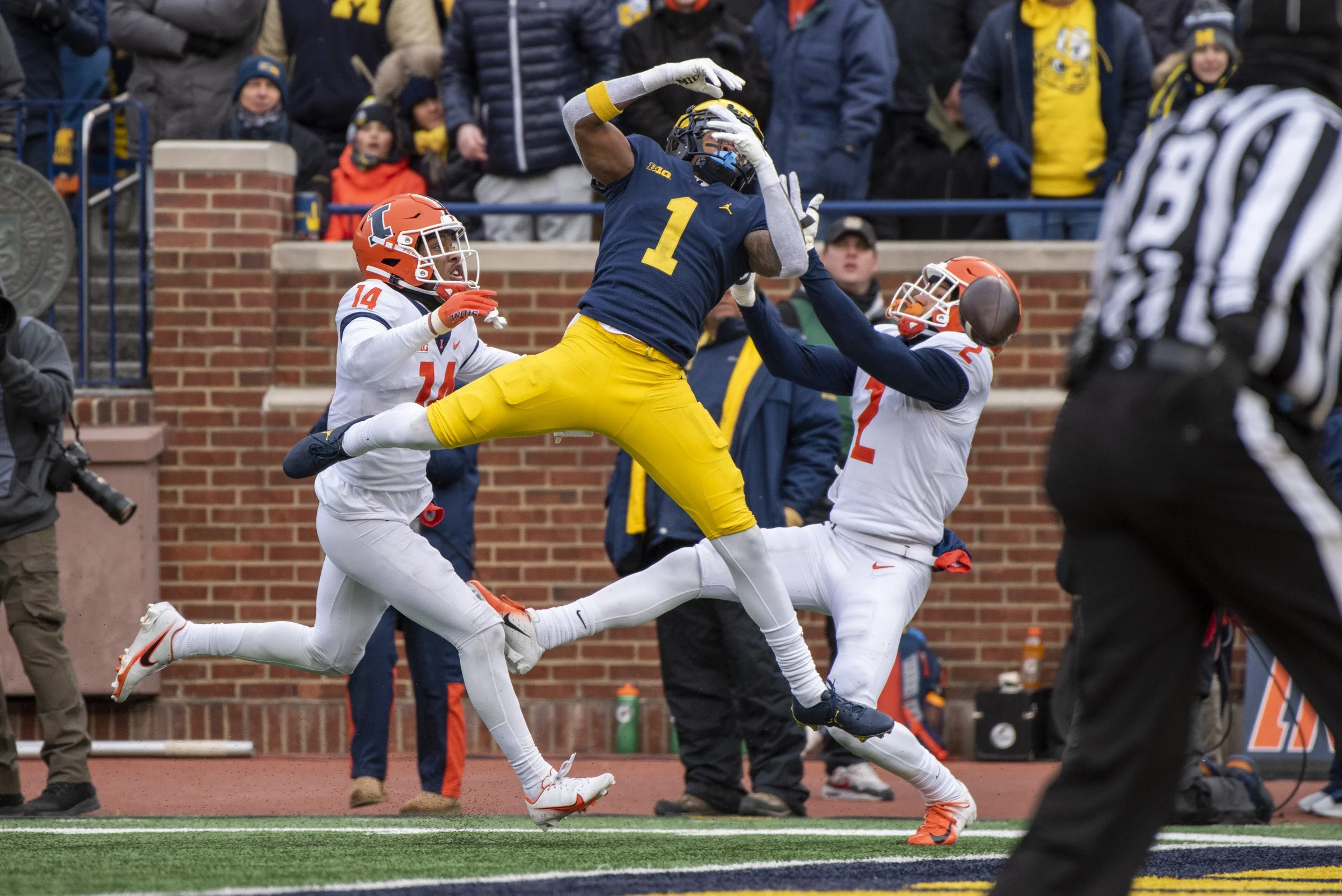 2022_FB vs Illinois_0078.jpg