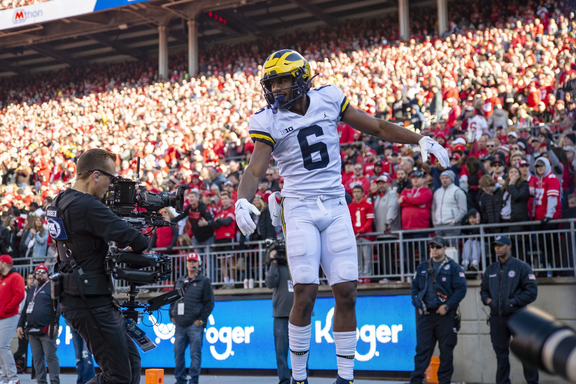 2022_UM vs OSU_0076.jpg