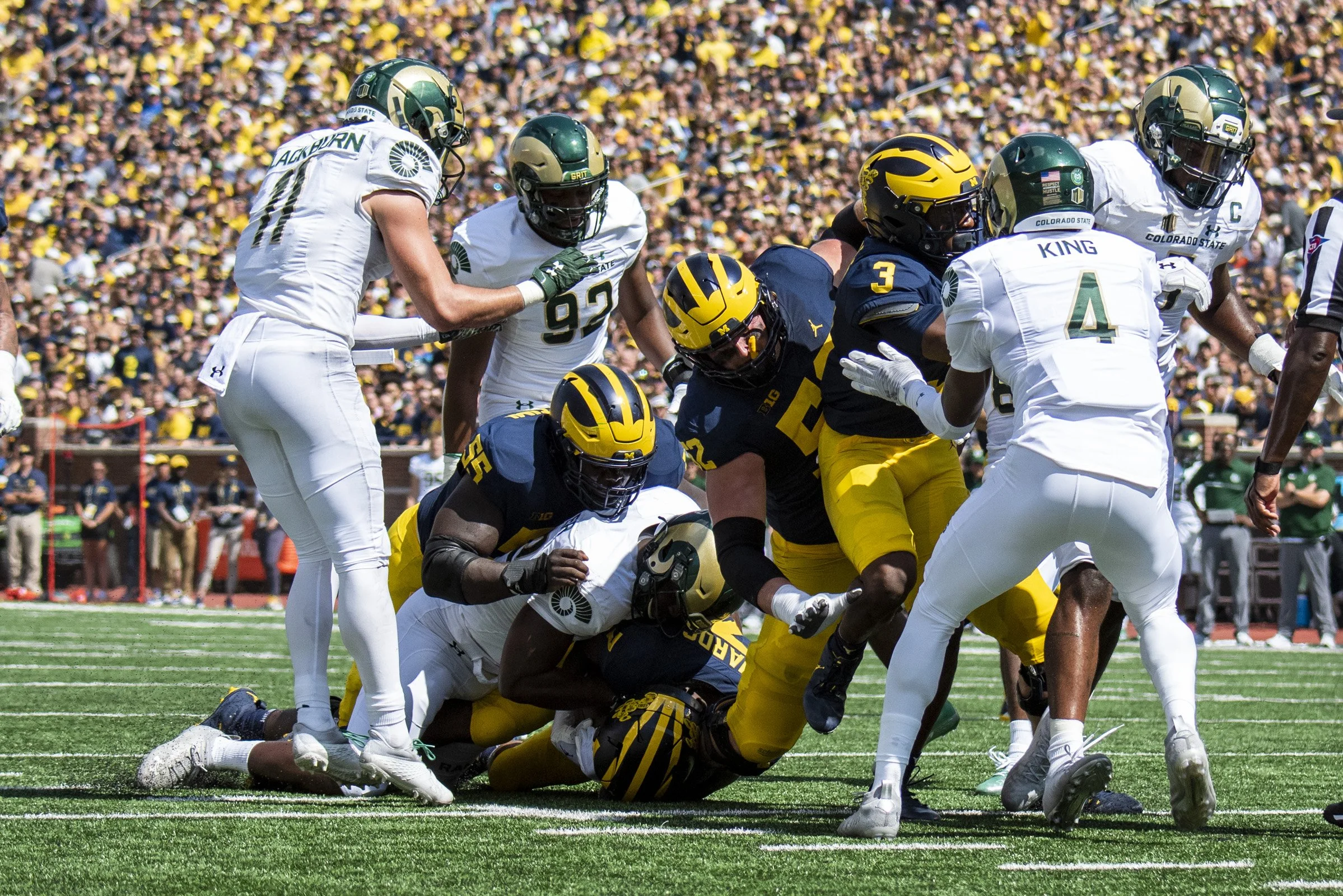 2022 FB_UM vs CSU0038.jpg