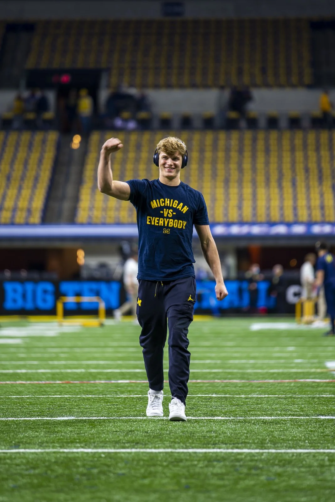 2021.12.04_Big Ten Champ_0001.jpg