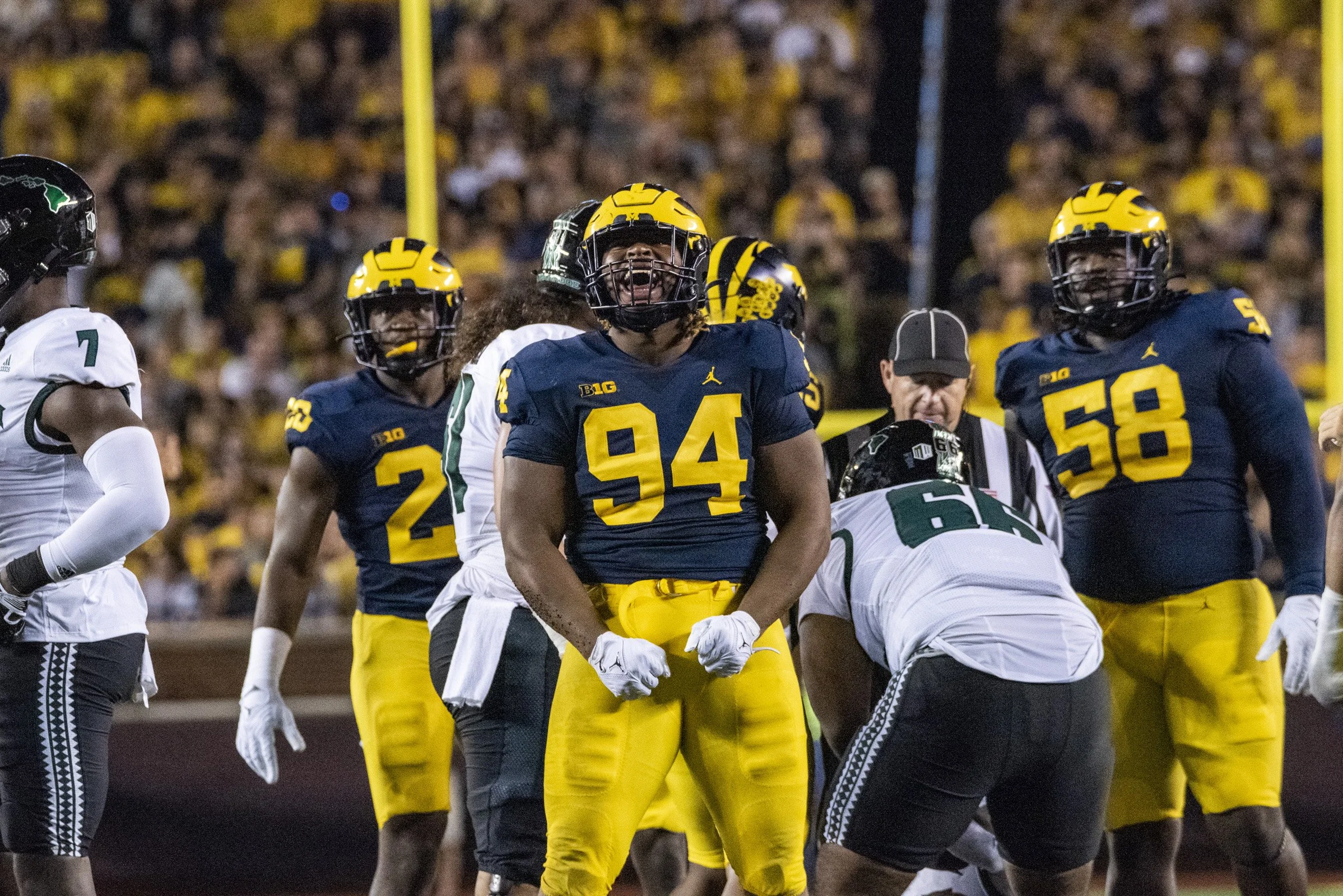 2022 FB_UM vs Hawaii0042.jpg