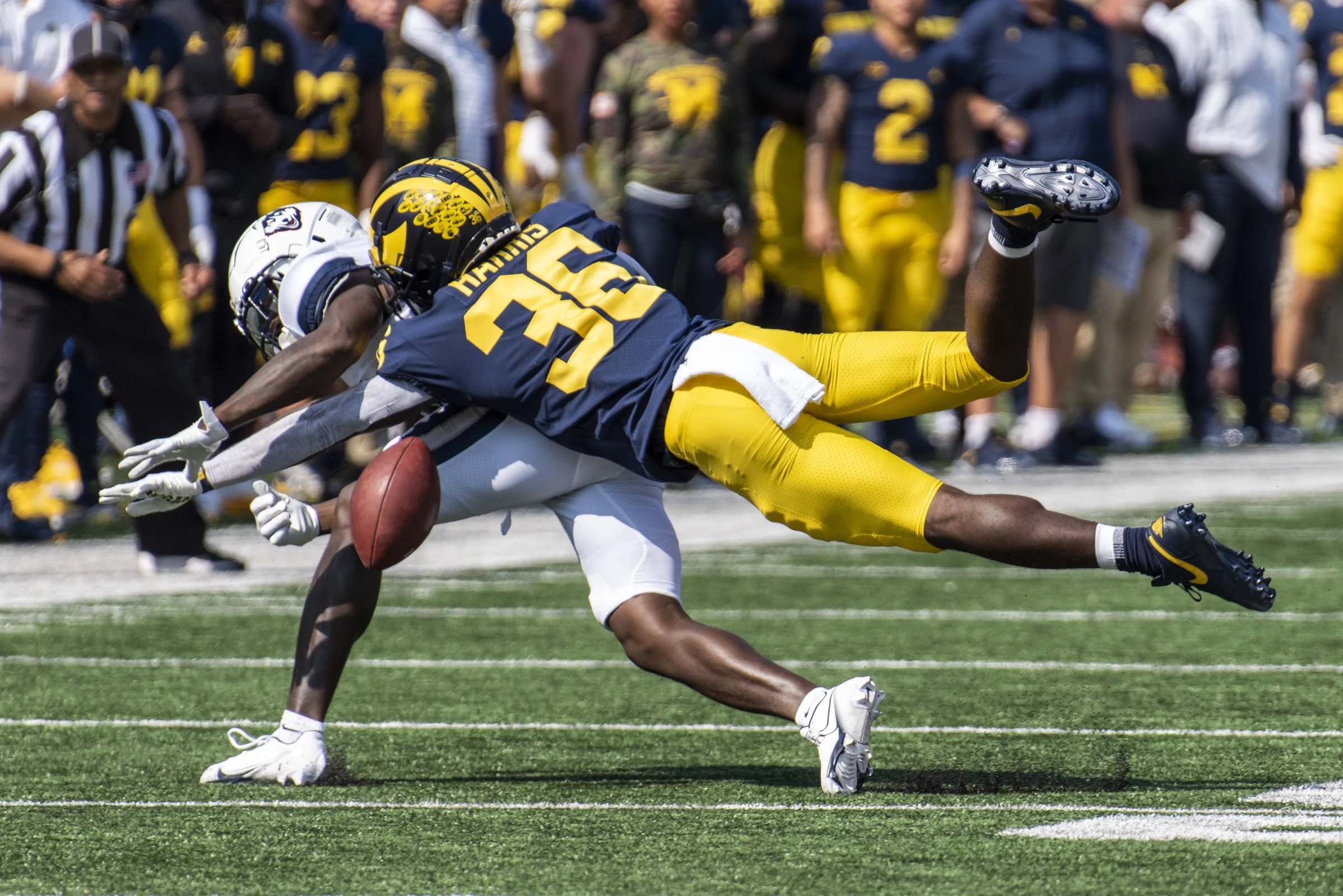 2022 FB_UM vs UCONN098.jpg