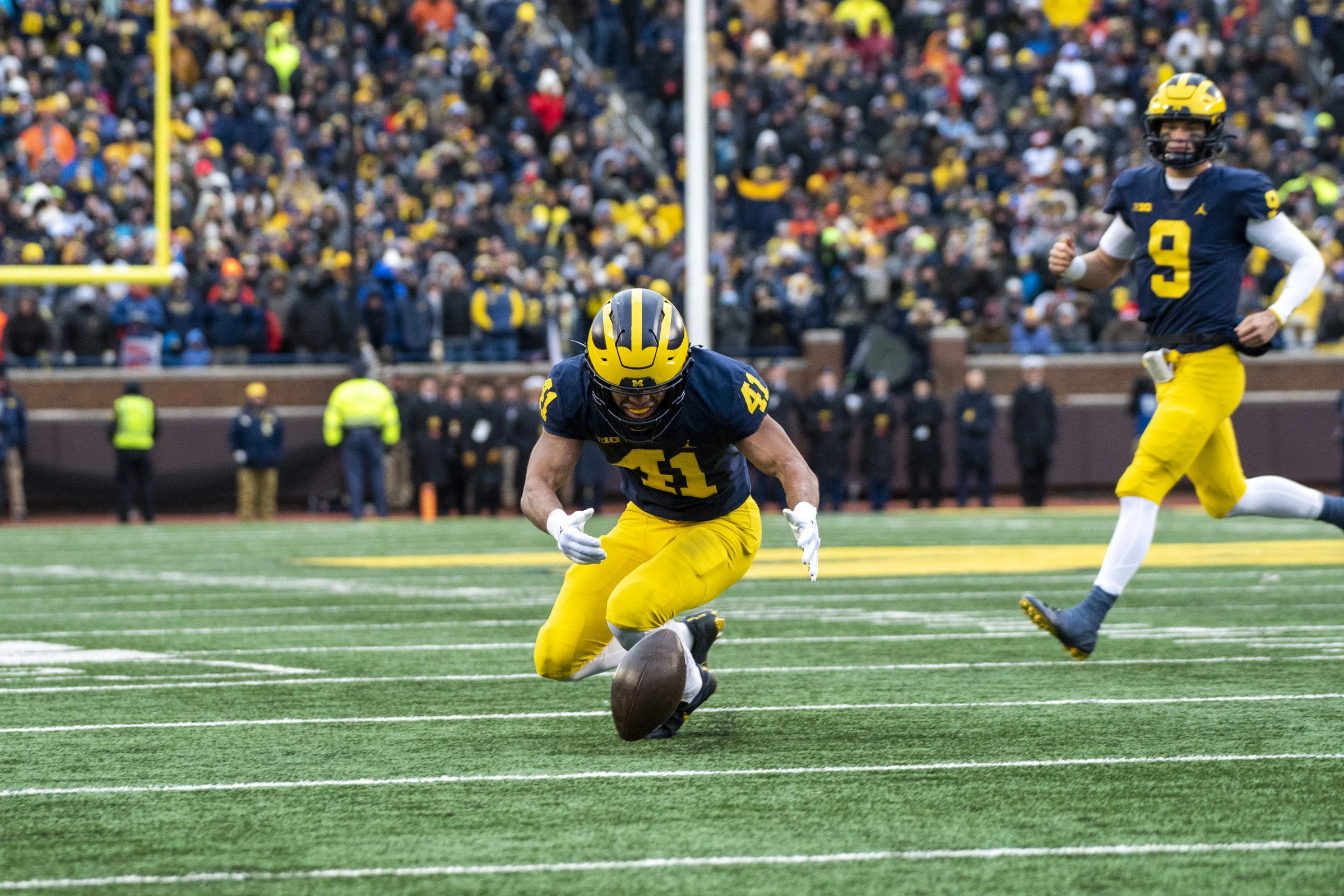 2022_FB vs Illinois_0106.jpg