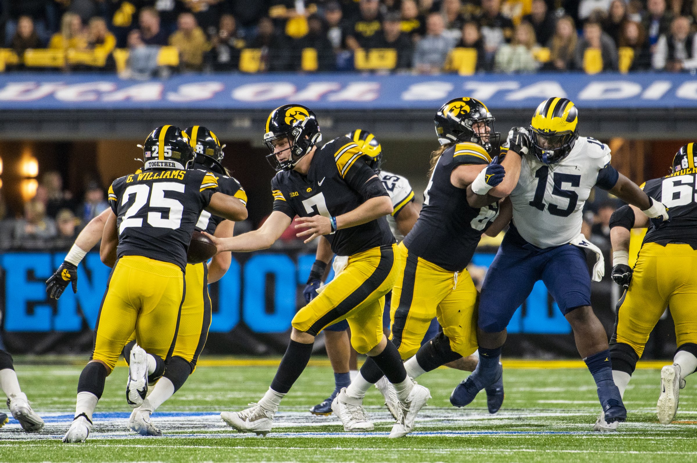 2021.12.04_Big Ten Champ_0086.jpg