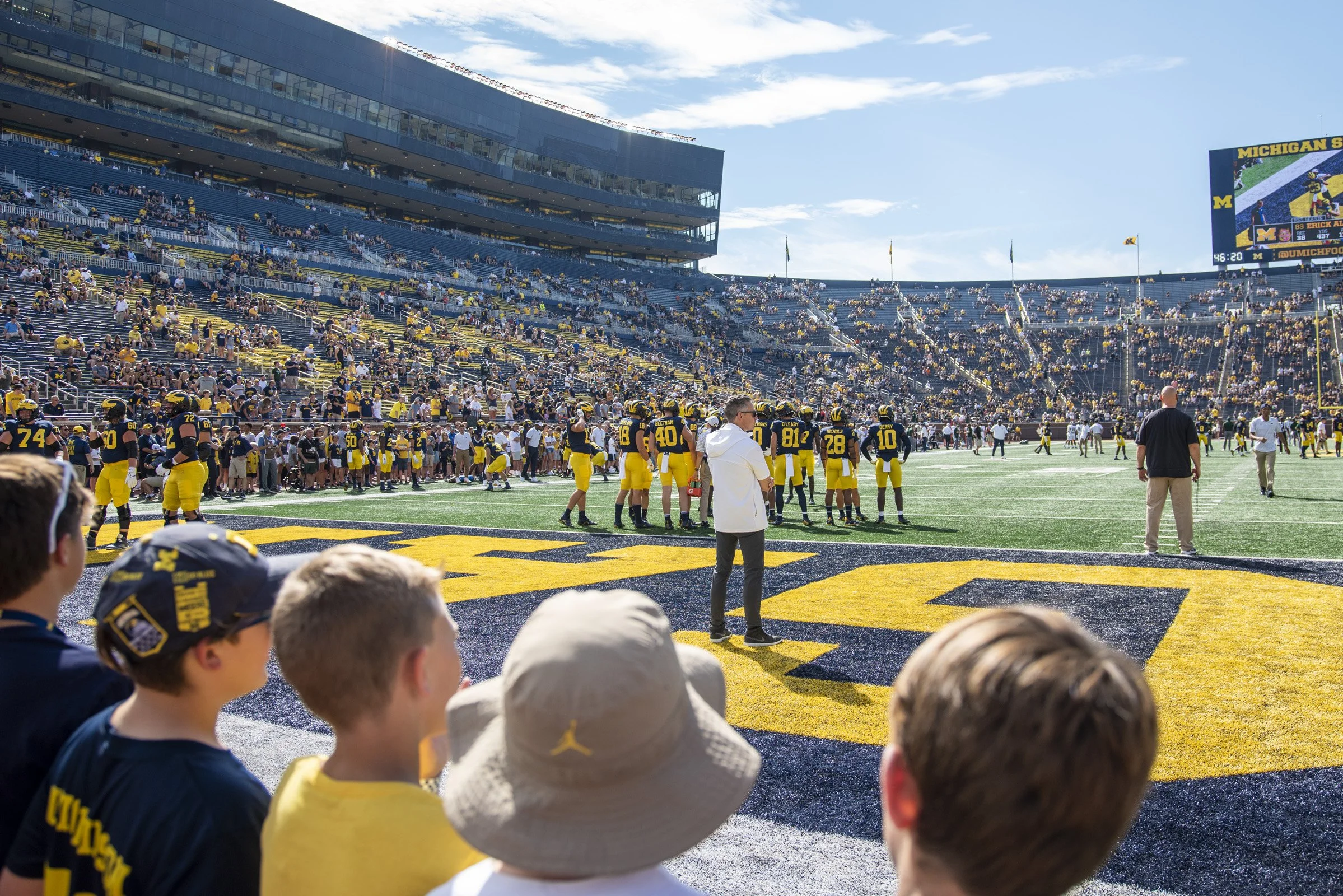 2022 FB_UM vs CSU0009.jpg