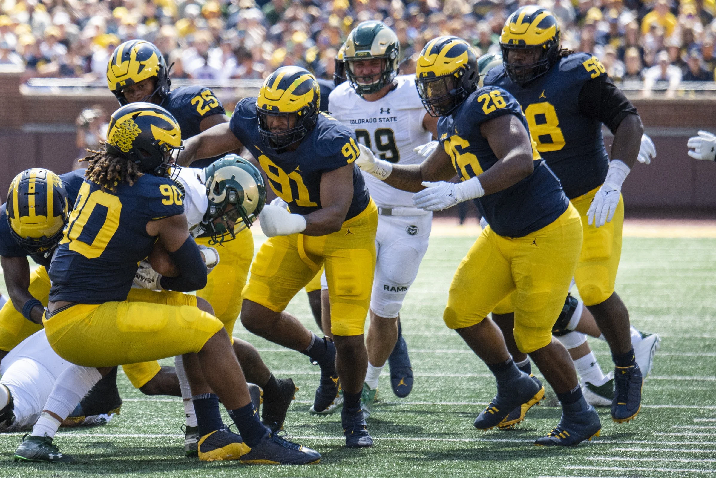 2022 FB_UM vs CSU0055.jpg