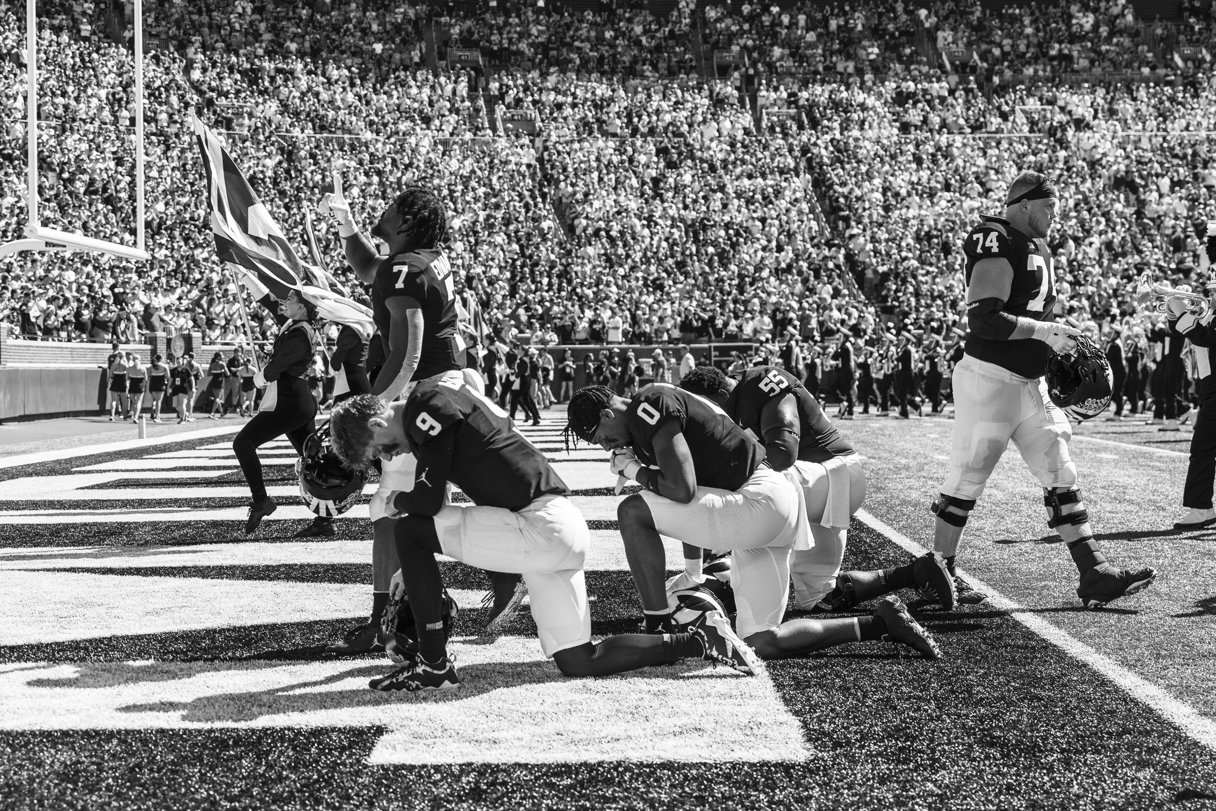 2022 FB_UM vs CSU0015.jpg