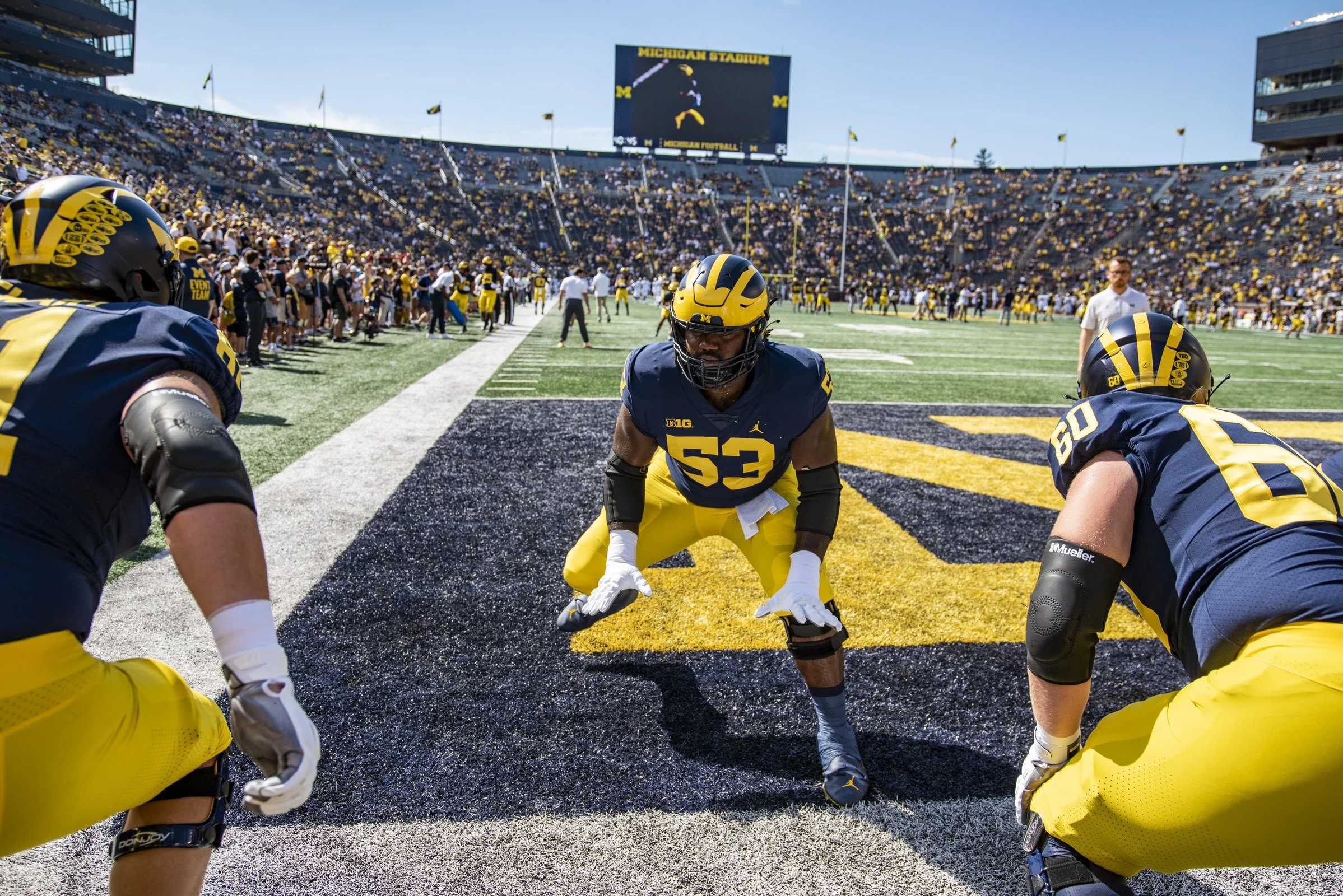 2022 FB_UM vs CSU0010.jpg