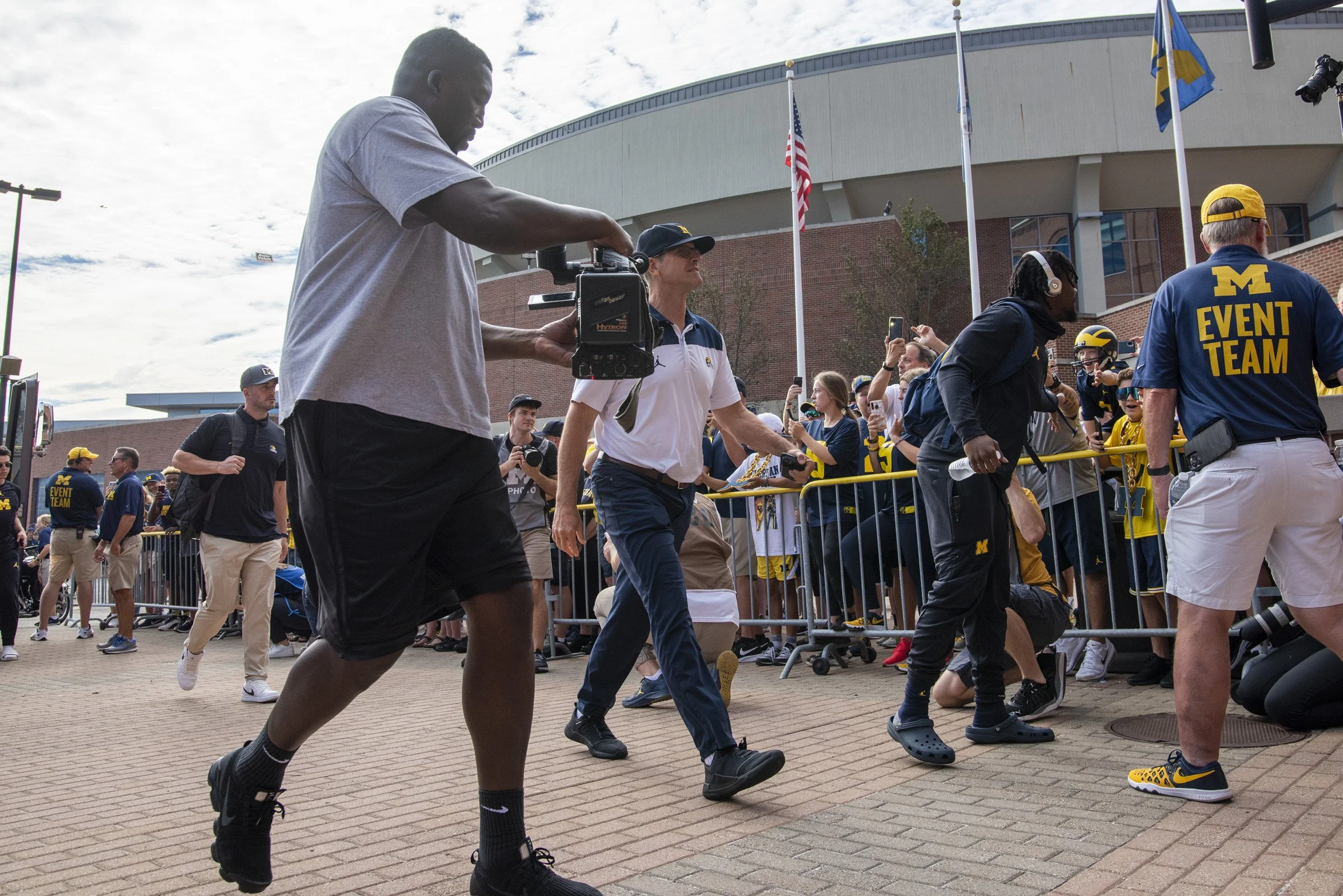 2022 FB_UM vs CSU0004.jpg