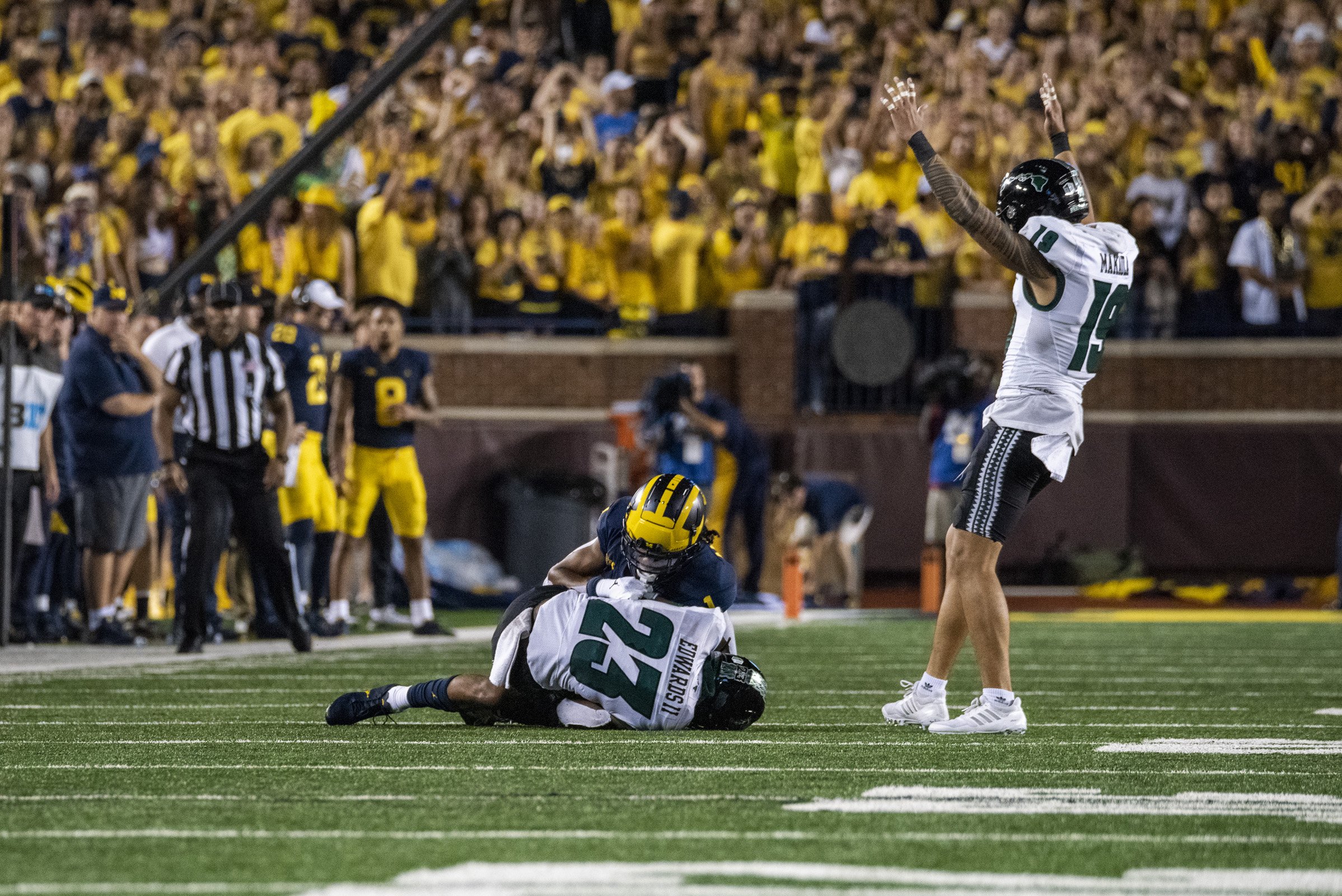 2022 FB_UM vs Hawaii0069.jpg