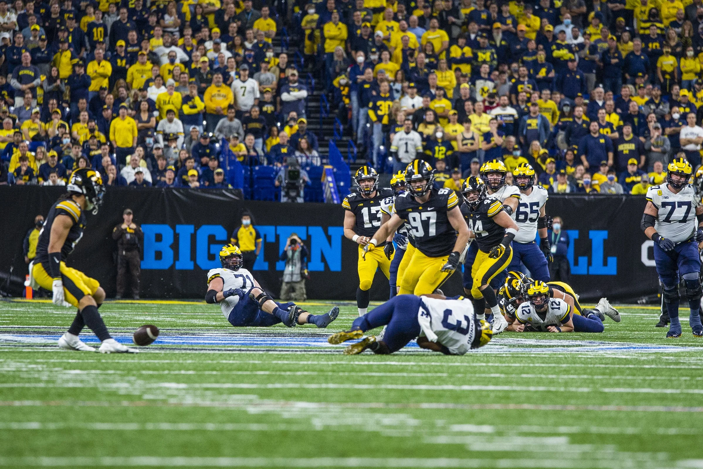 2021.12.04_Big Ten Champ_0060.jpg