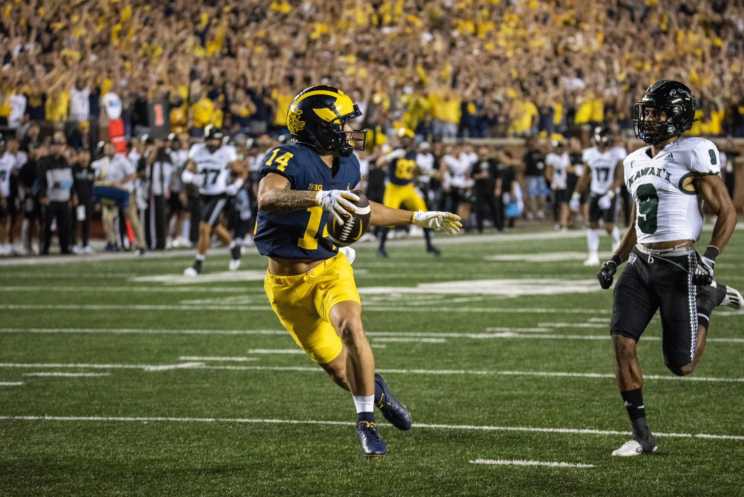 2022 FB_UM vs Hawaii0029.jpg