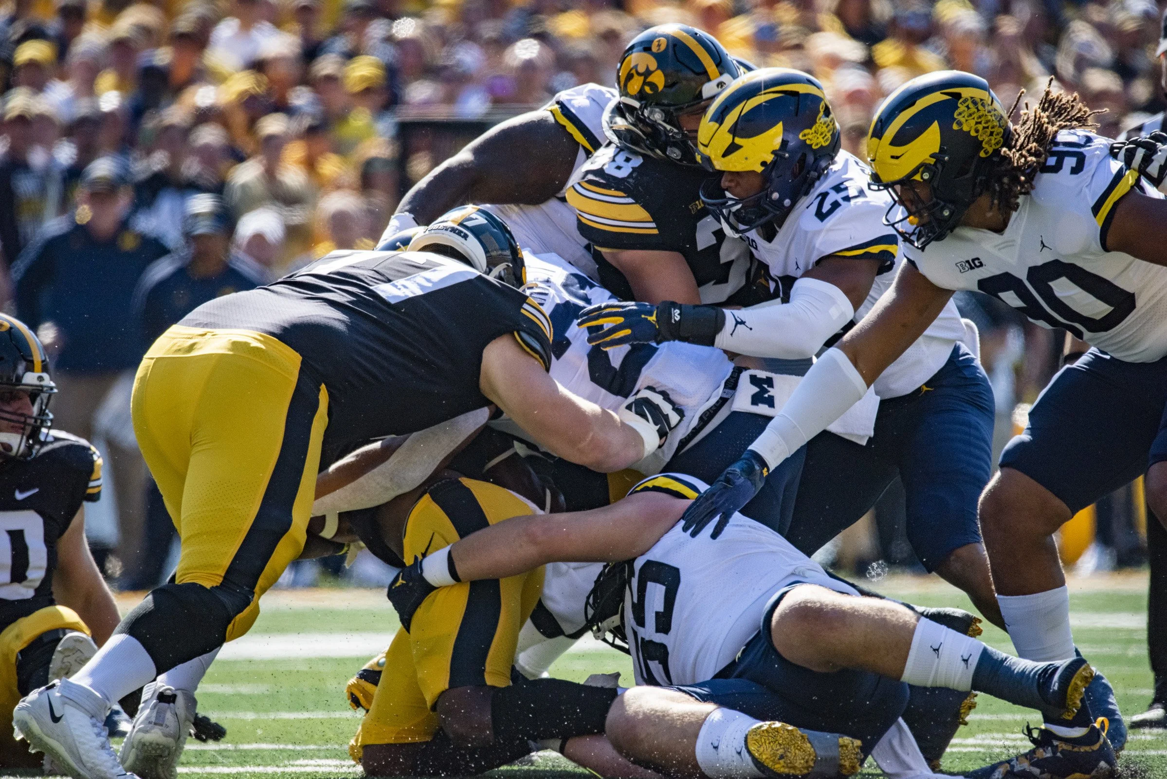 2022 FB_UM vs Iowa024.jpg