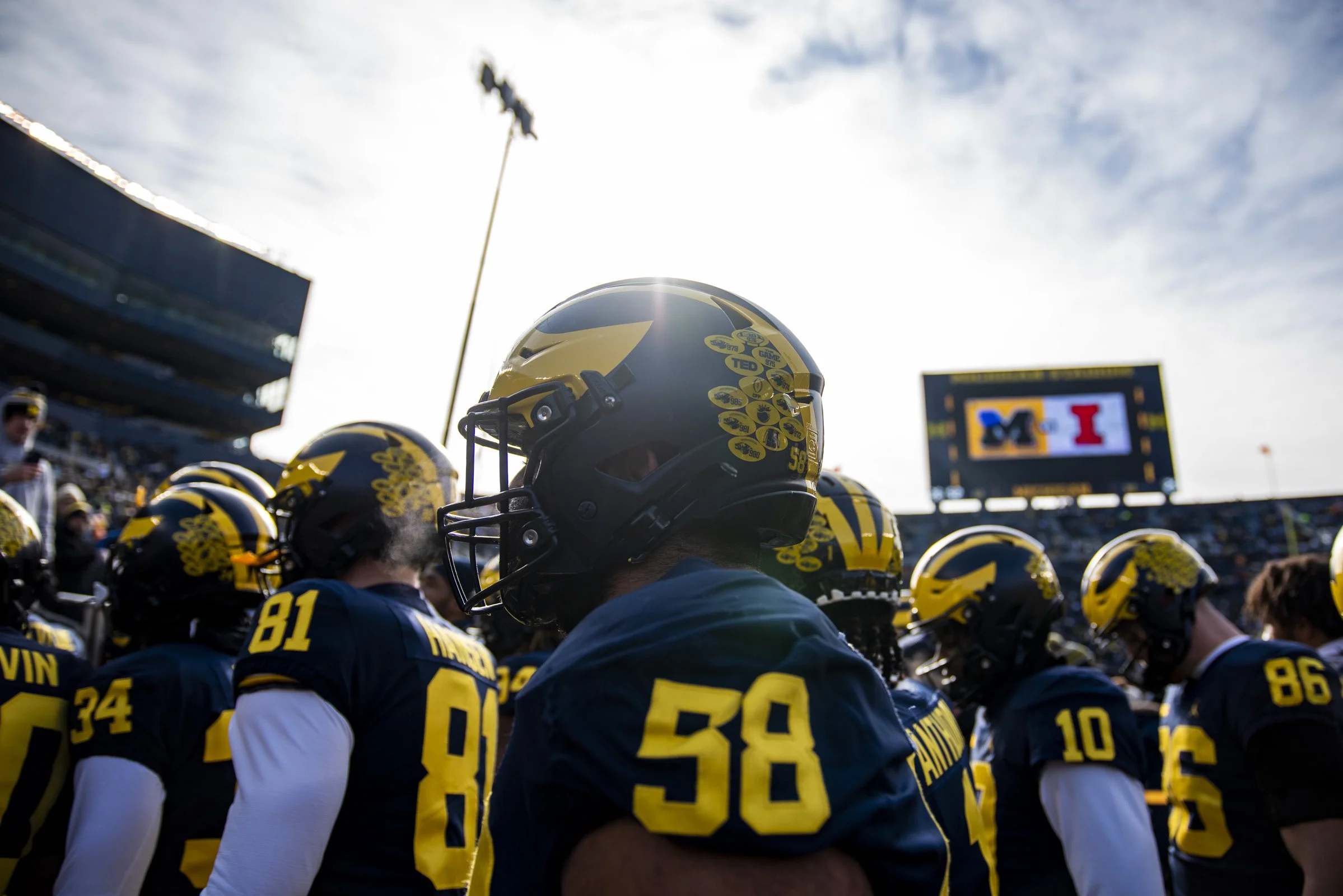 2022_FB vs Illinois_0005.jpg