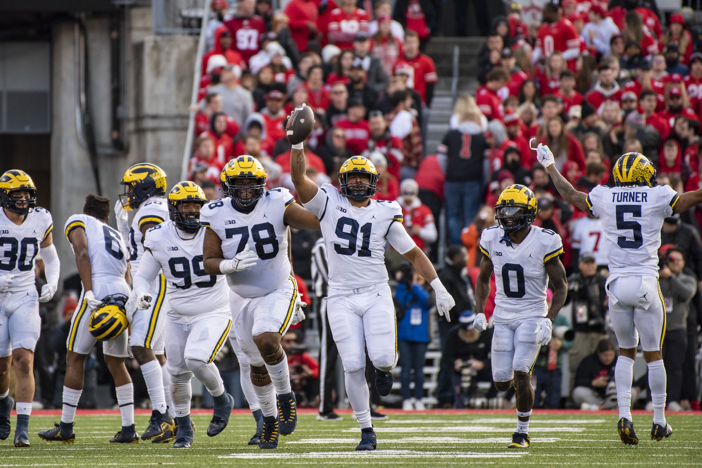 2022_UM vs OSU_0139.jpg