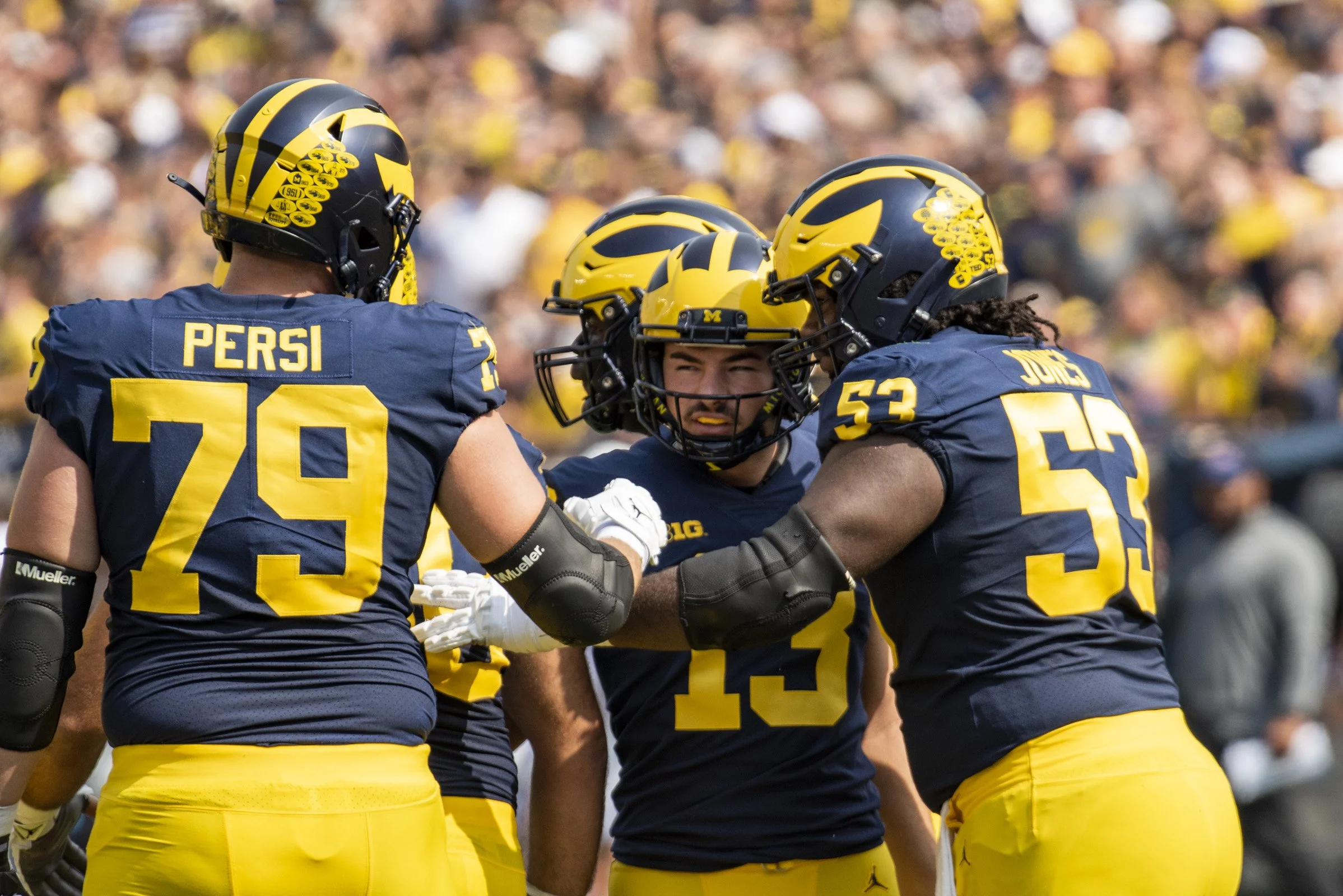 2022 FB_UM vs UCONN025.jpg