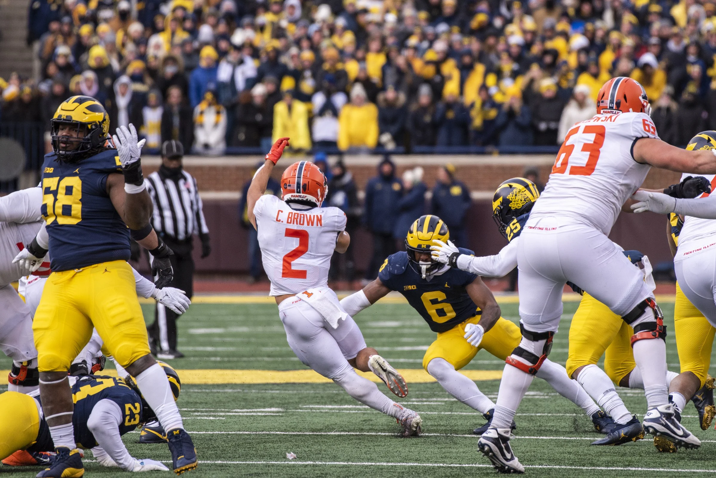 2022_FB vs Illinois_0073.jpg