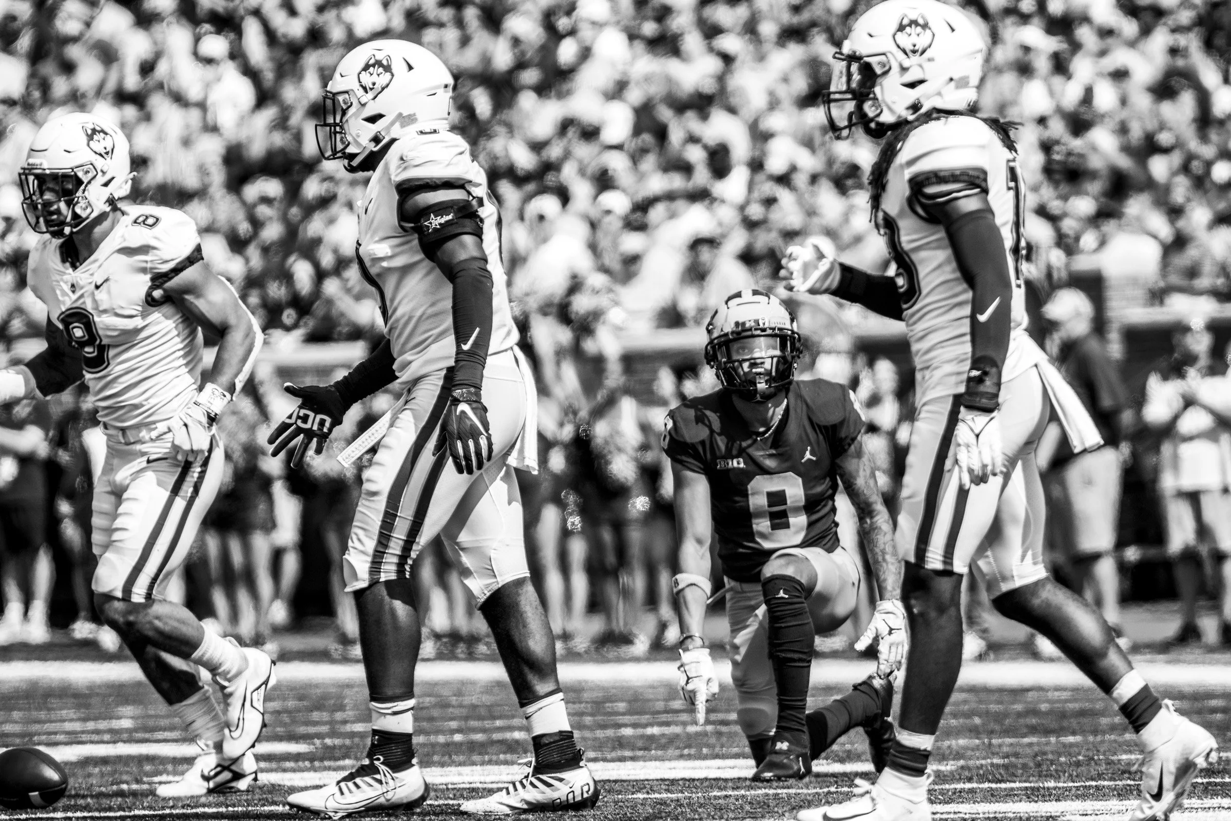 2022 FB_UM vs UCONN027.jpg