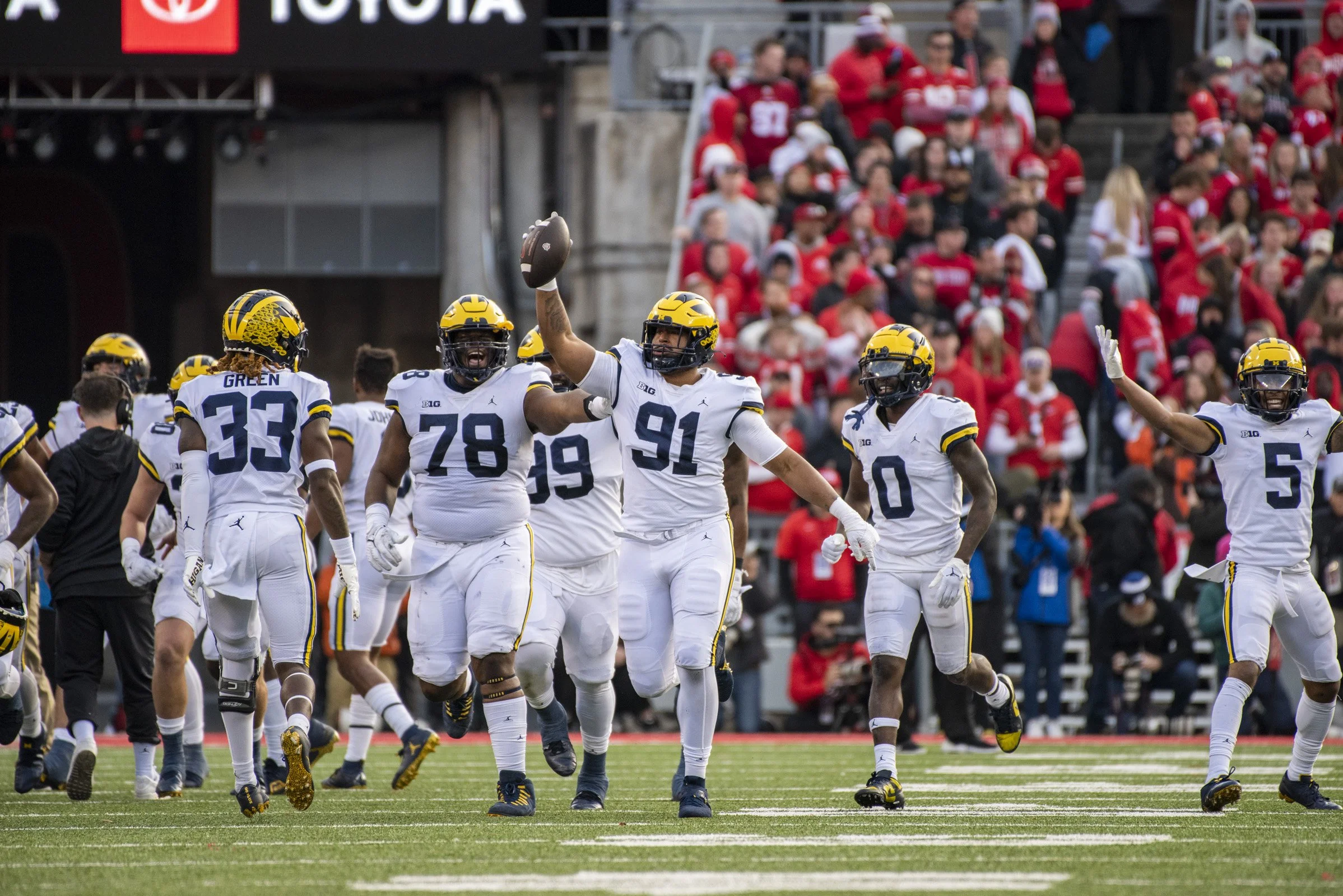 2022_UM vs OSU_0140.jpg