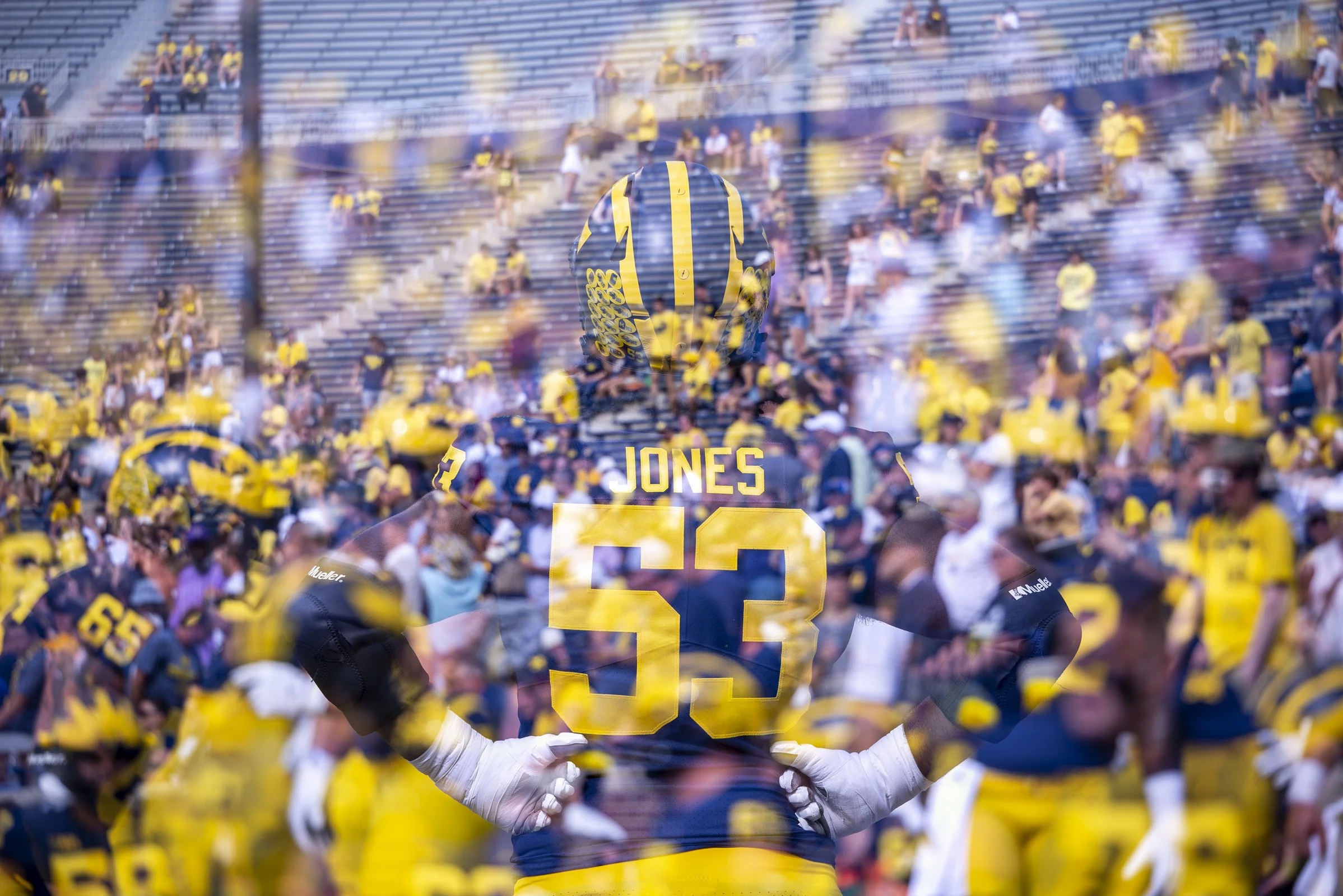 2022 FB_UM vs UCONN019.jpg