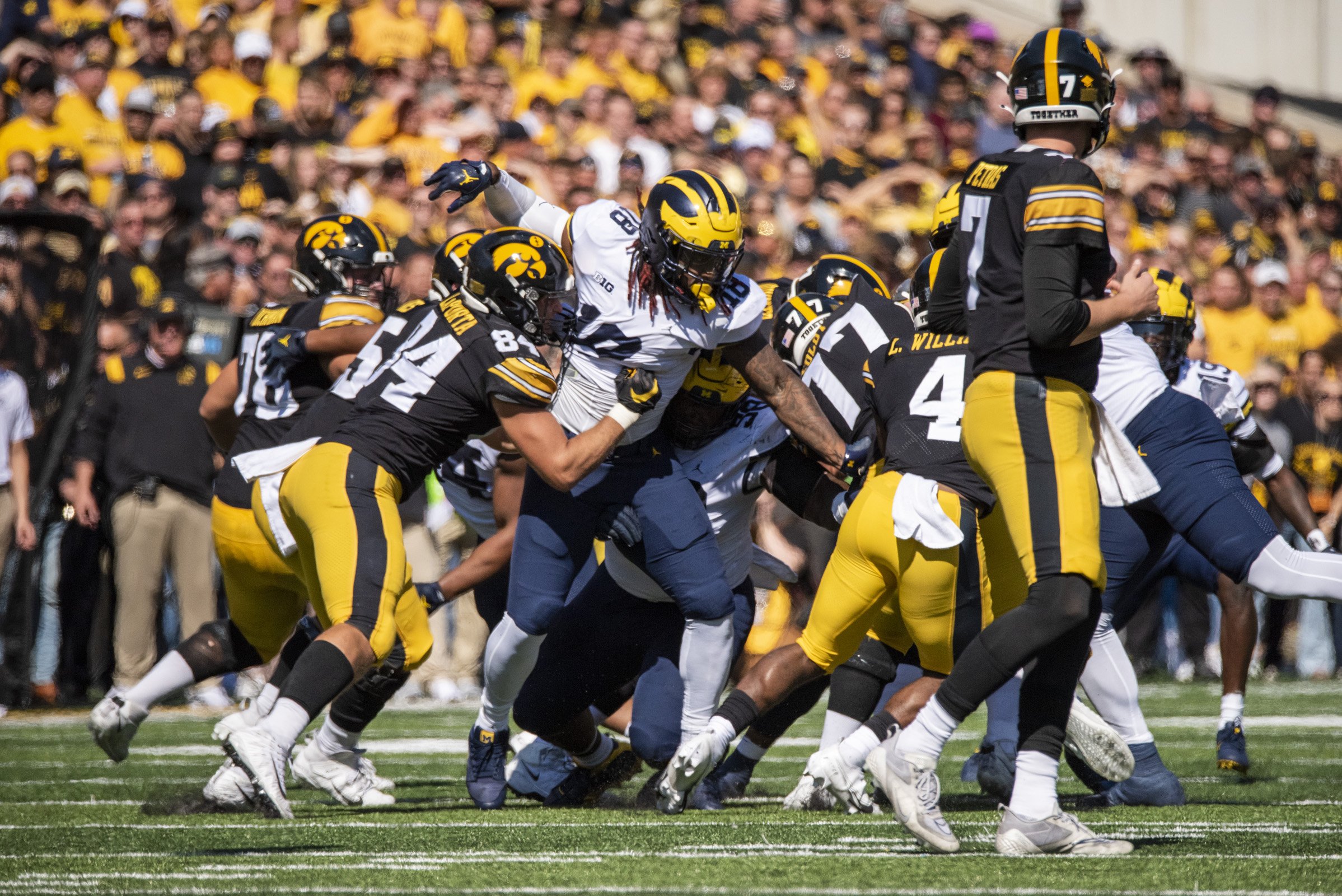 2022 FB_UM vs Iowa045.jpg