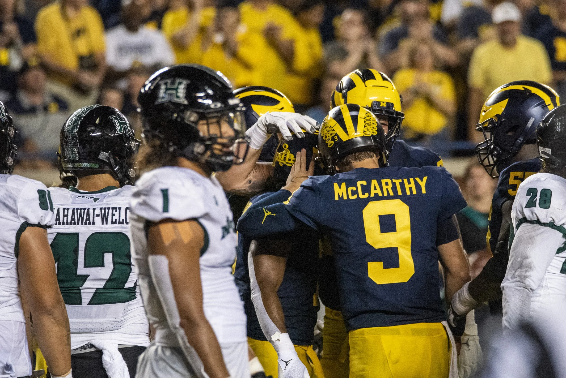 2022 FB_UM vs Hawaii0056.jpg