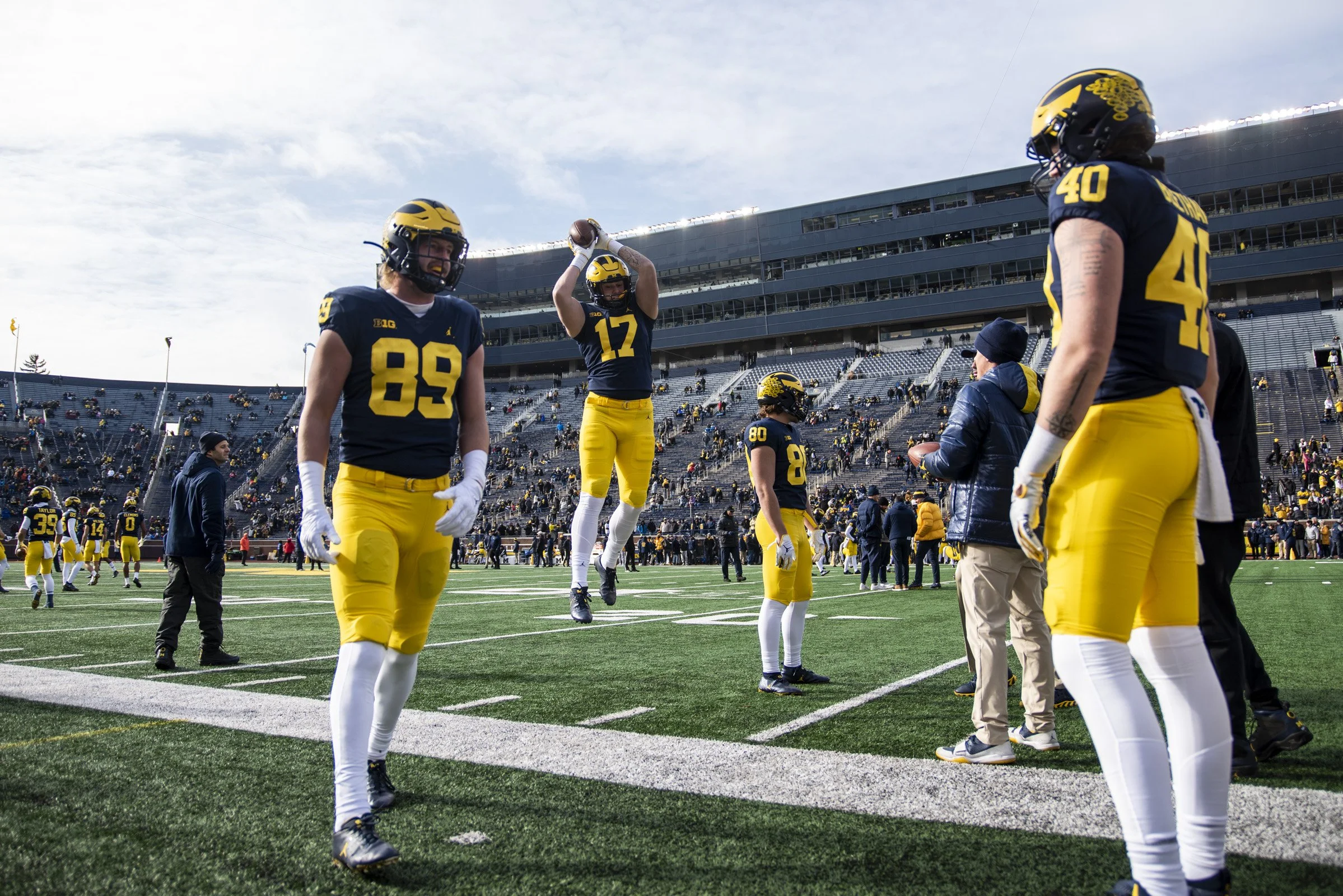 2022_FB vs Illinois_0001.jpg