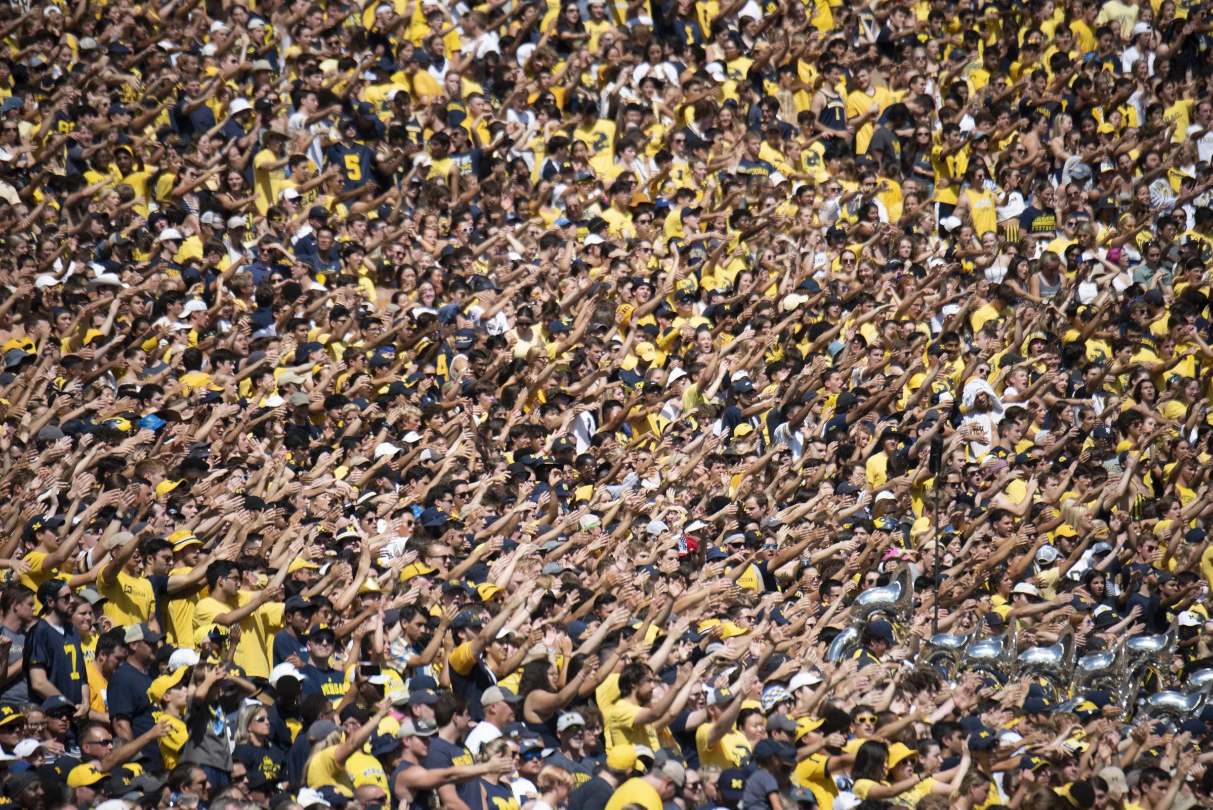 2022 FB_UM vs CSU0031.jpg